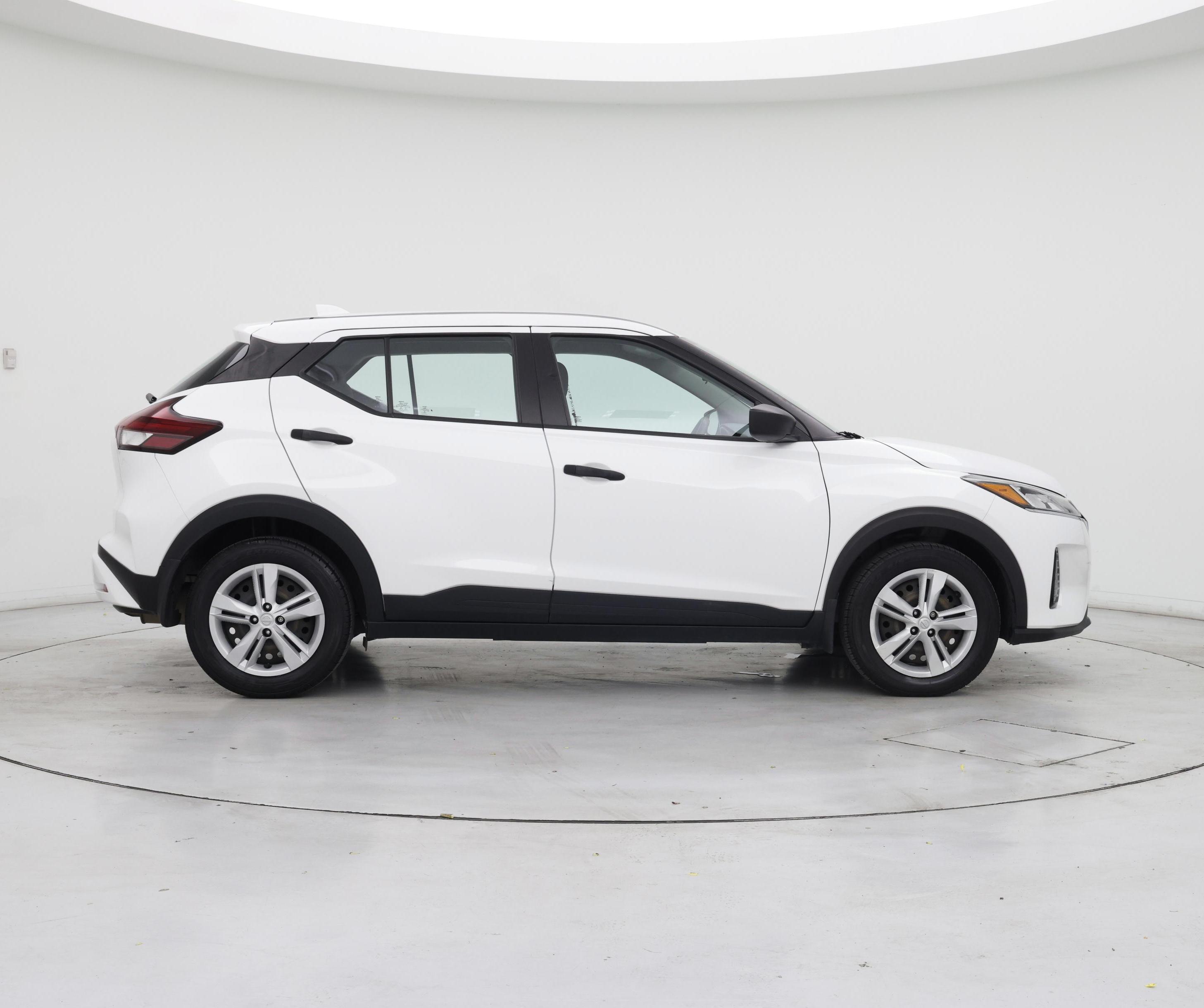 Thumbnail: 2021 Nissan Kicks - 7