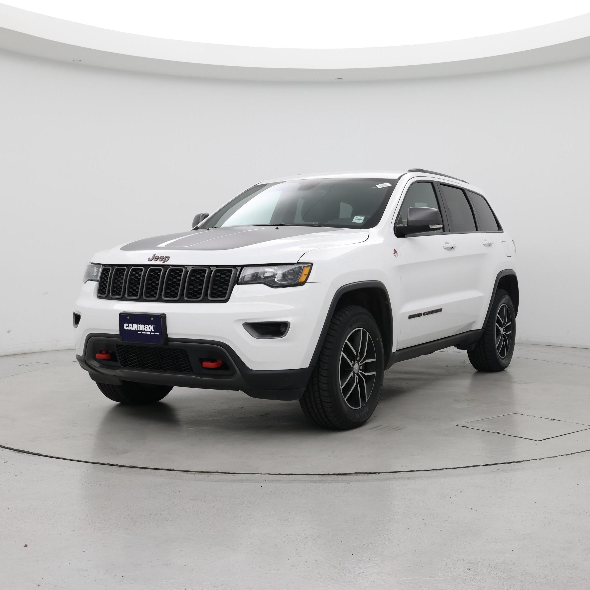Thumbnail: 2017 Jeep Grand Cherokee - 4