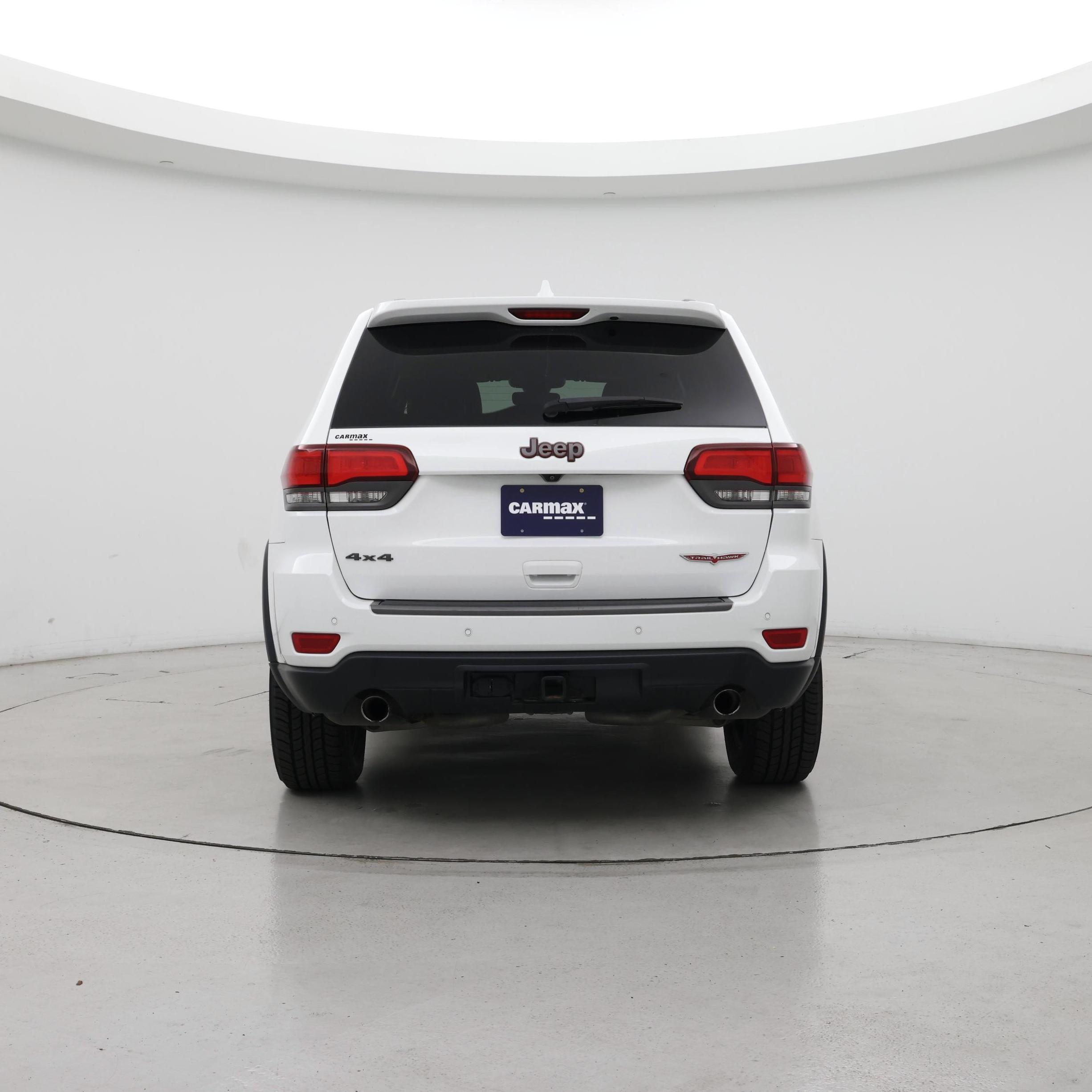 Thumbnail: 2017 Jeep Grand Cherokee - 6