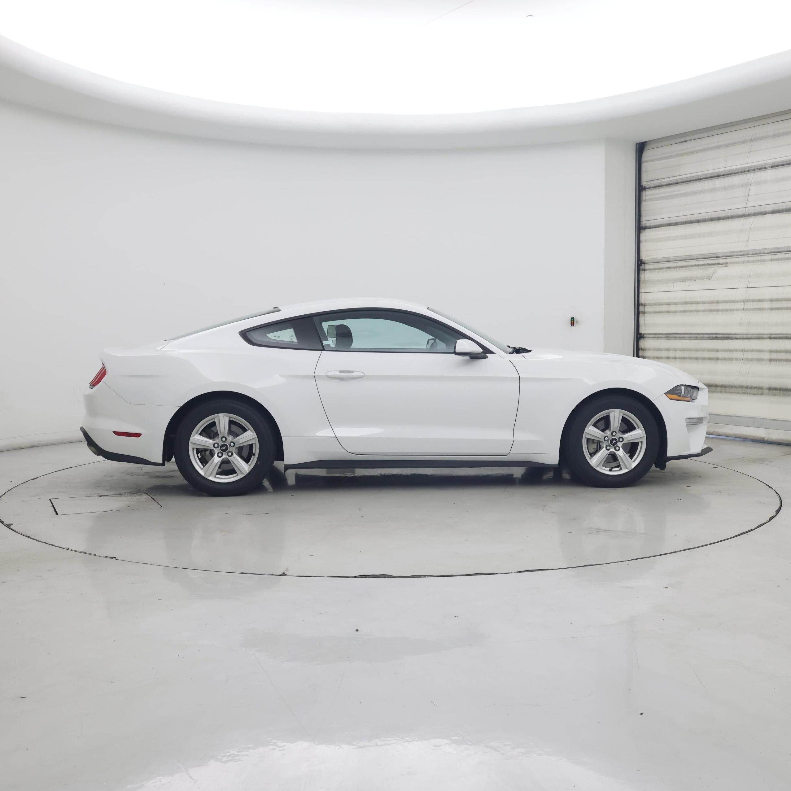 Thumbnail: 2018 Ford Mustang - 7