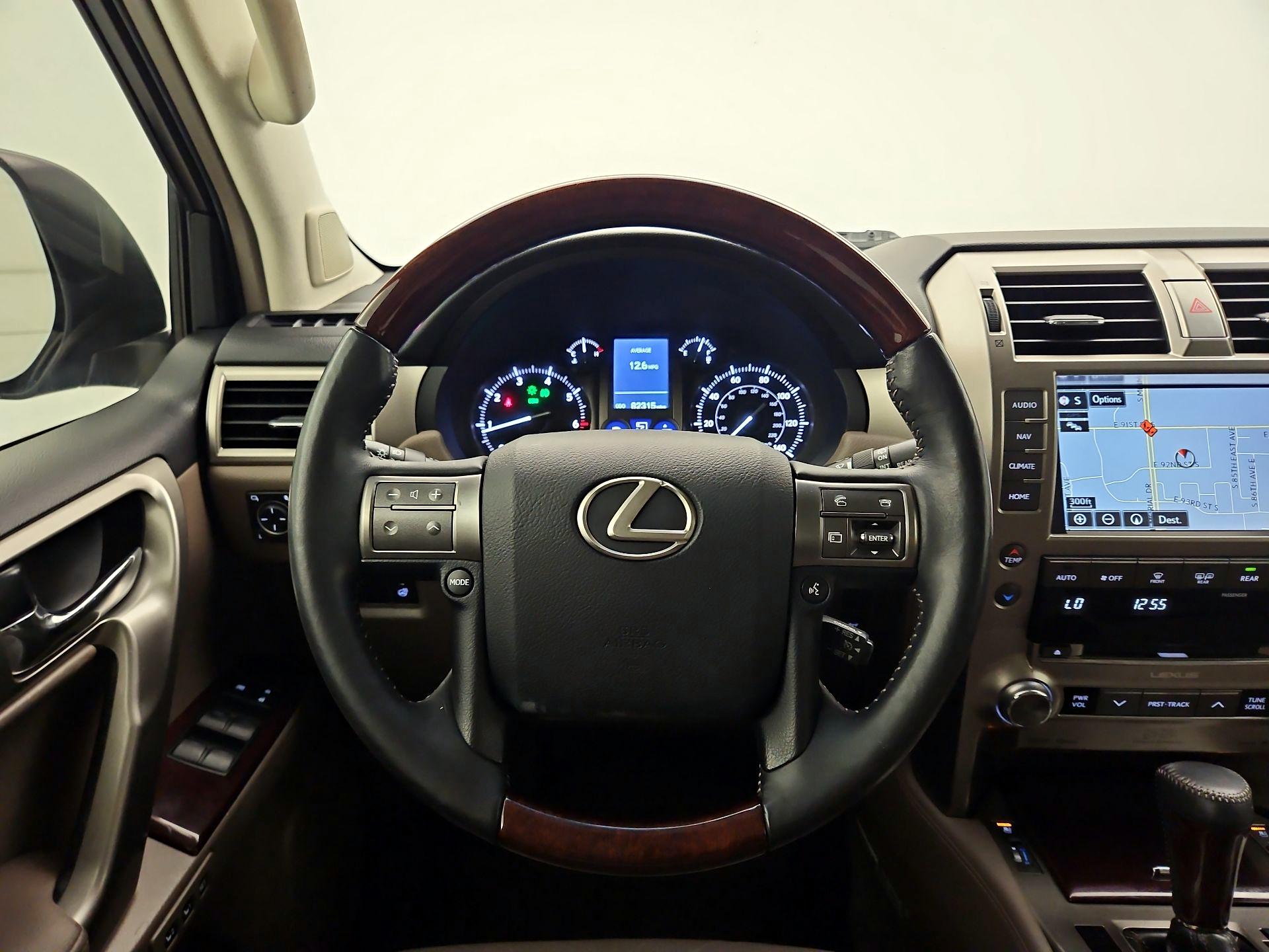 Thumbnail: 2014 Lexus GX - 10