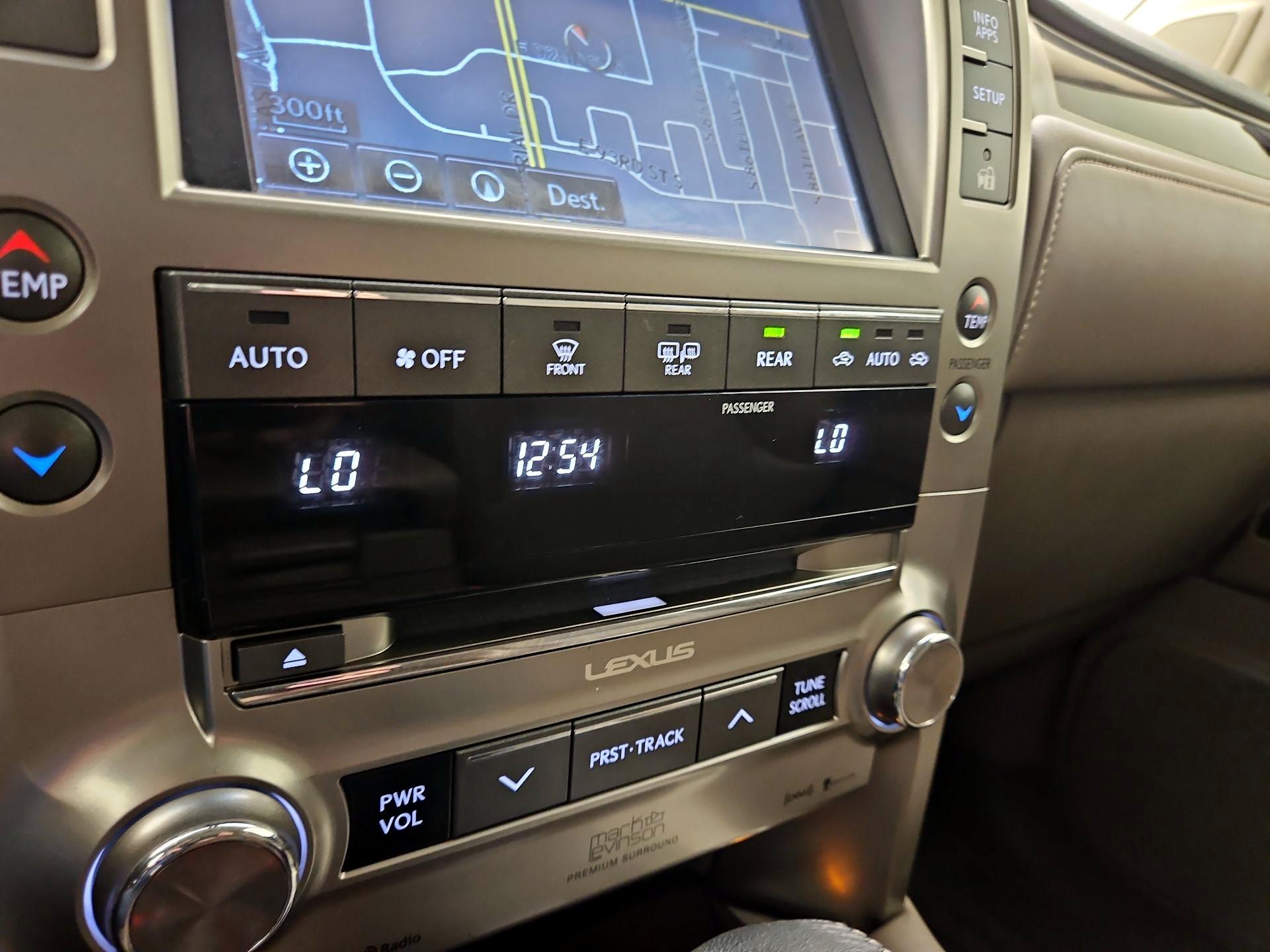 Thumbnail: 2014 Lexus GX - 17
