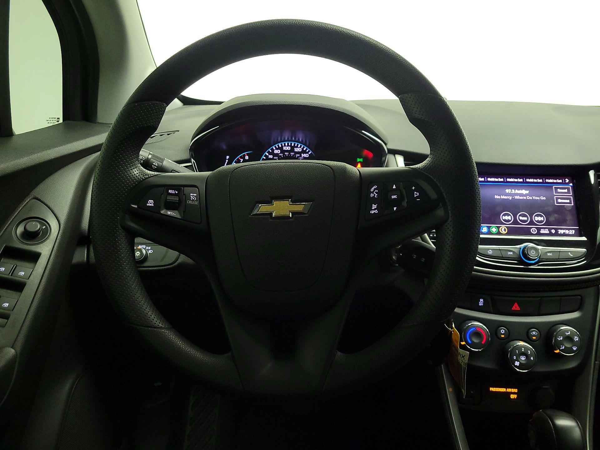 Thumbnail: 2020 Chevrolet Trax - 10