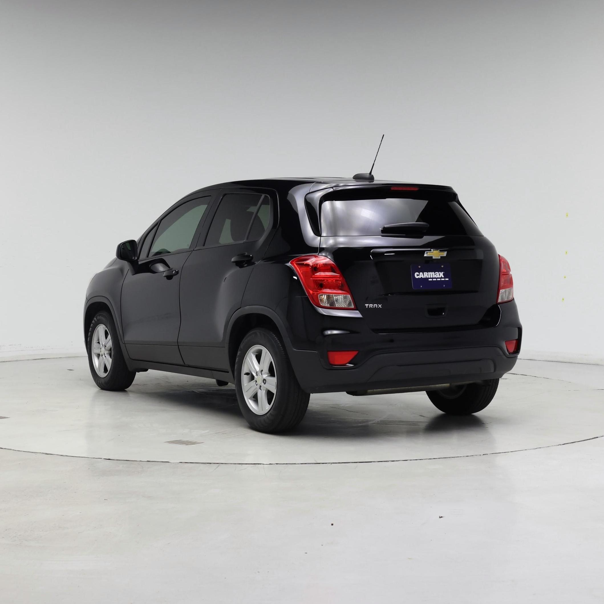 Thumbnail: 2020 Chevrolet Trax - 2