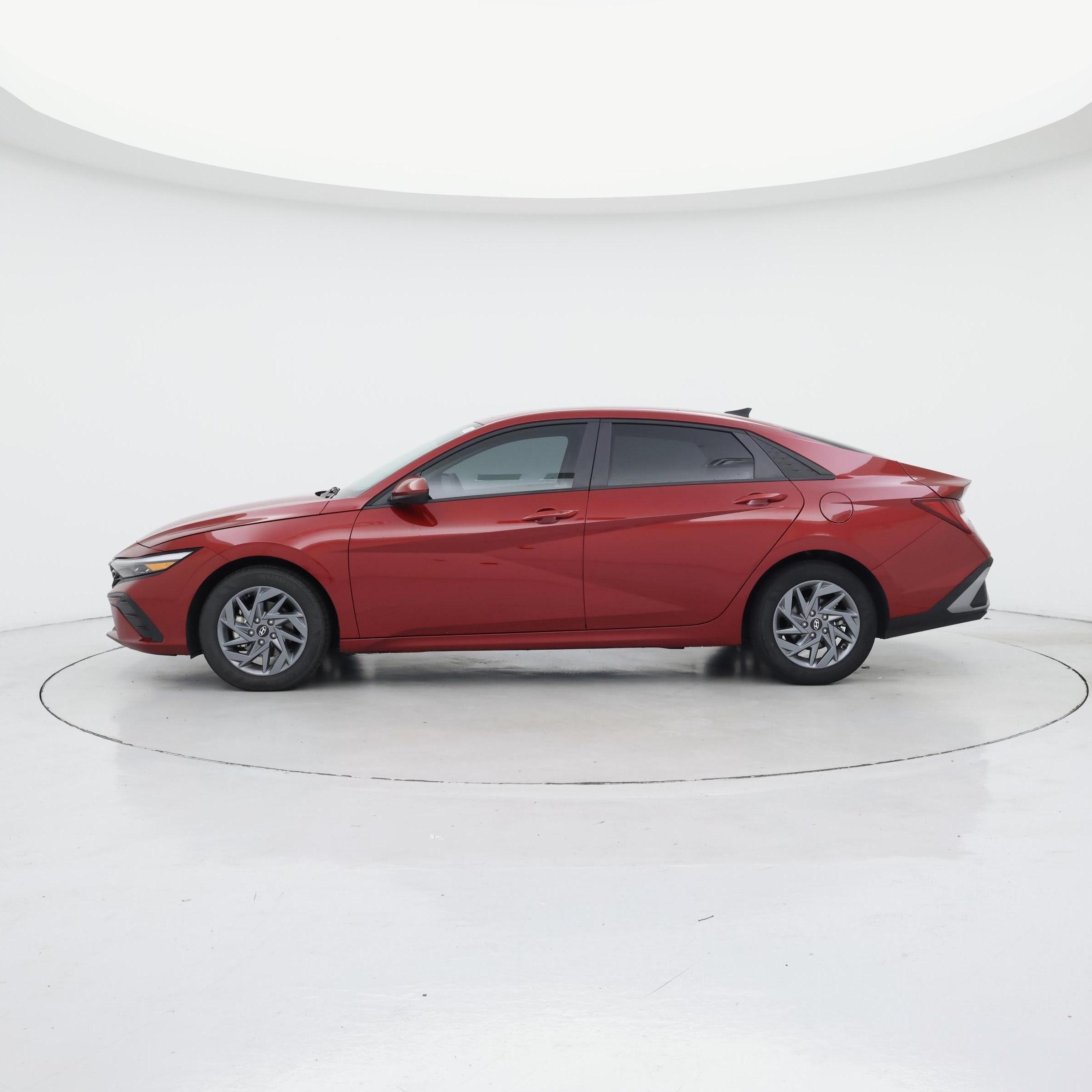 Thumbnail: 2025 Hyundai Elantra - 3