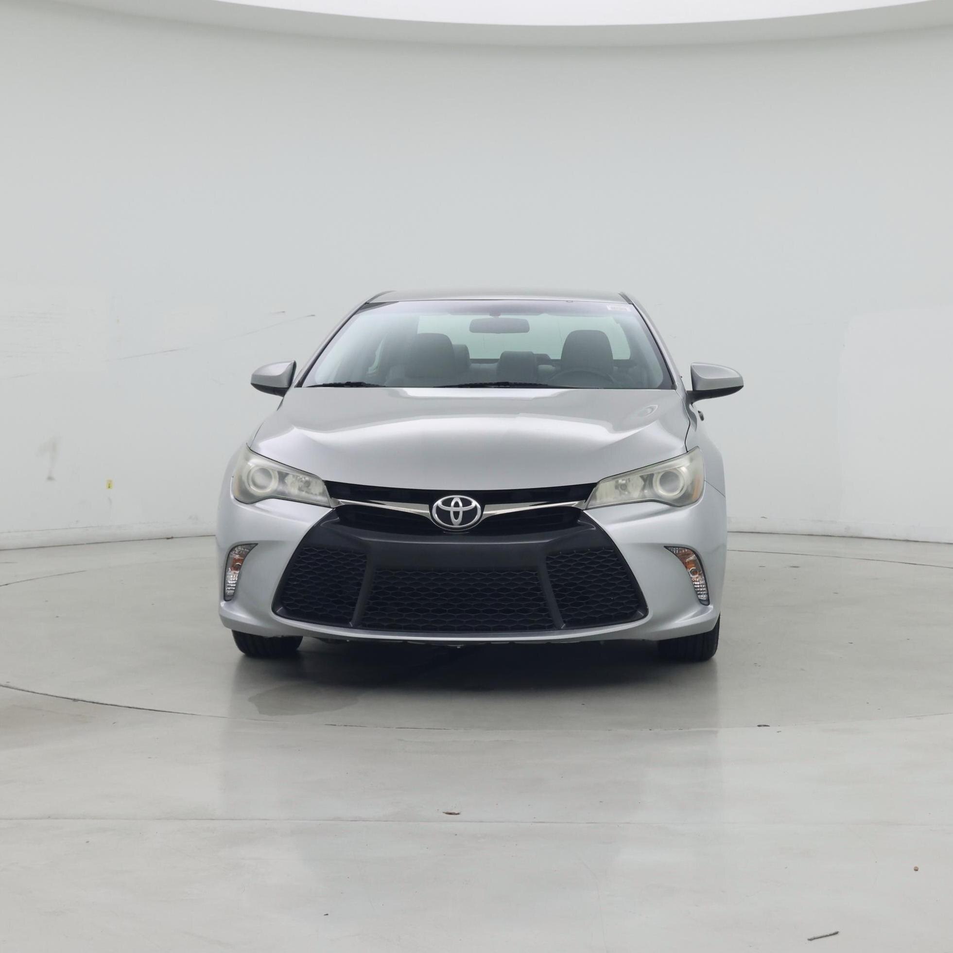 Thumbnail: 2015 Toyota Camry - 5