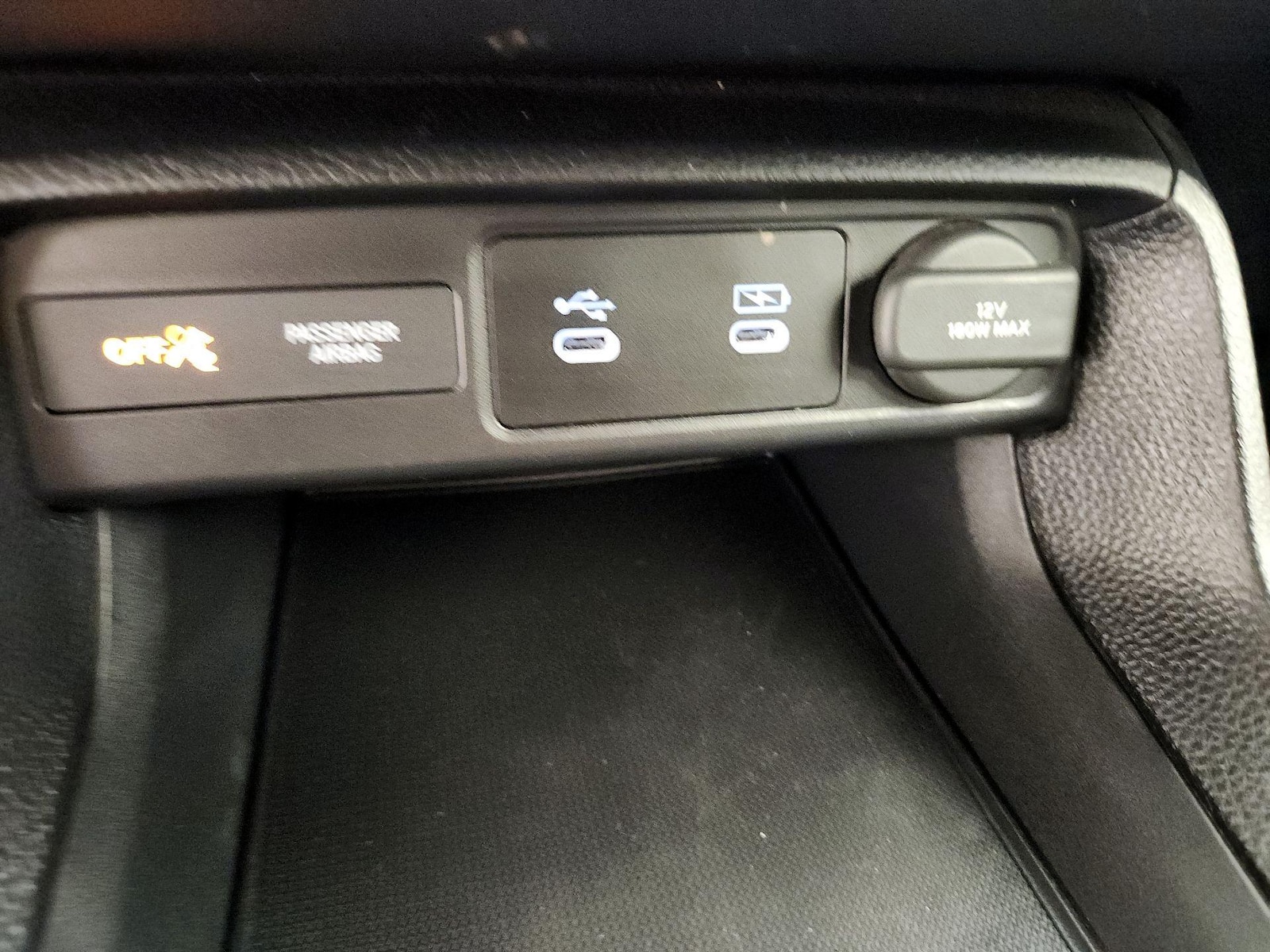 2025 Honda Civic Sport - Photo 18