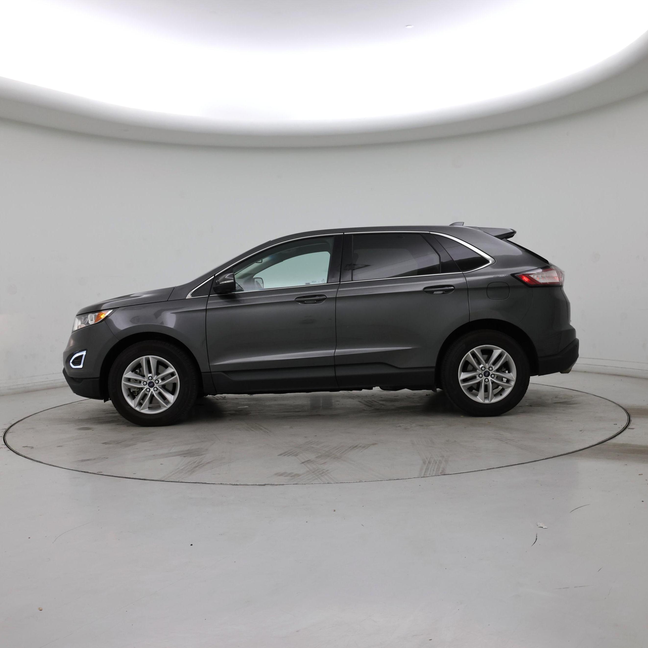Thumbnail: 2017 Ford Edge - 3