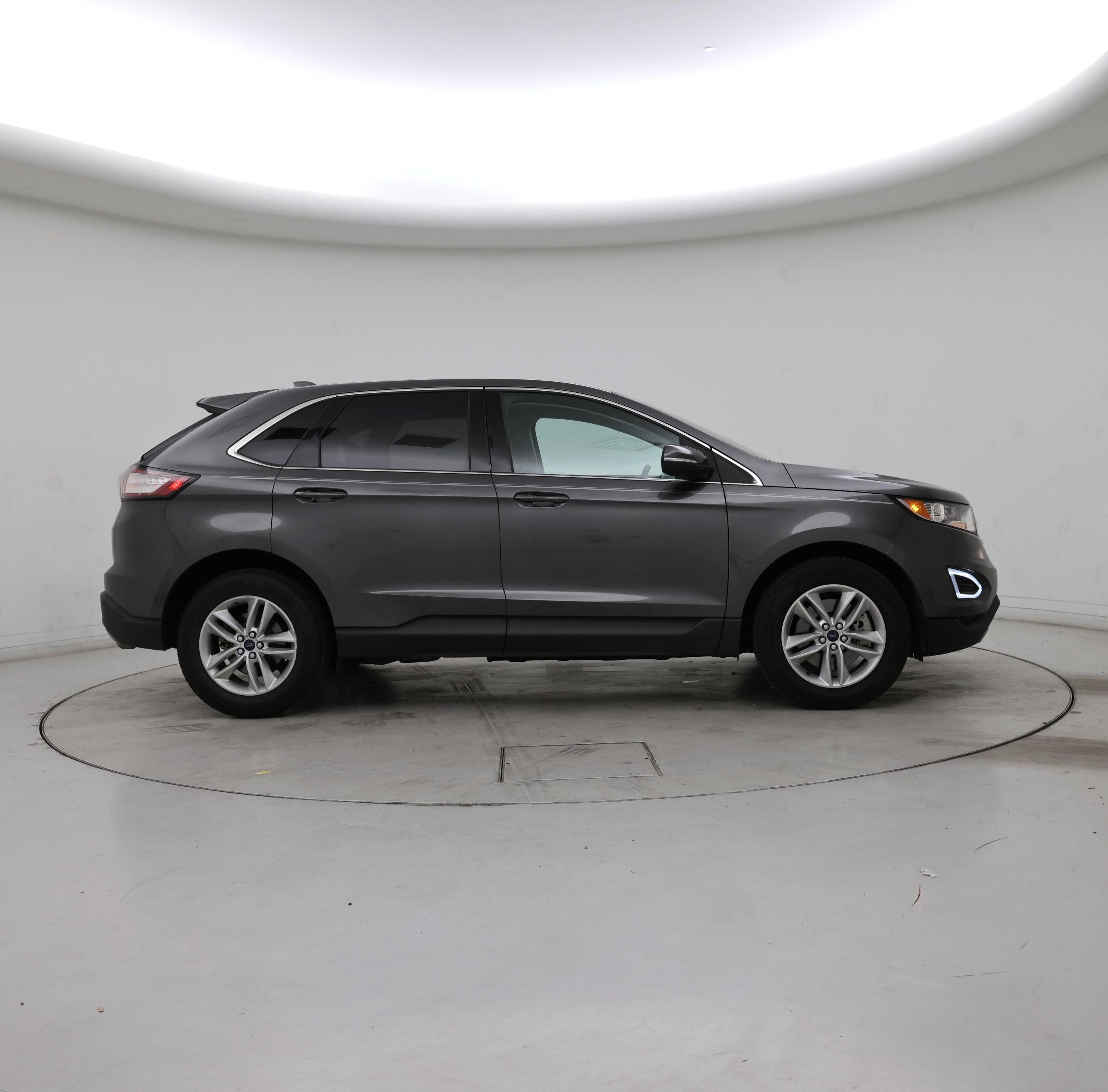 Thumbnail: 2017 Ford Edge - 7