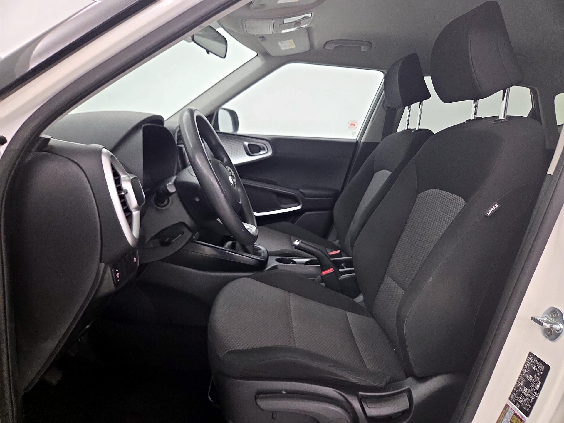 Thumbnail: 2020 Kia Soul - 11