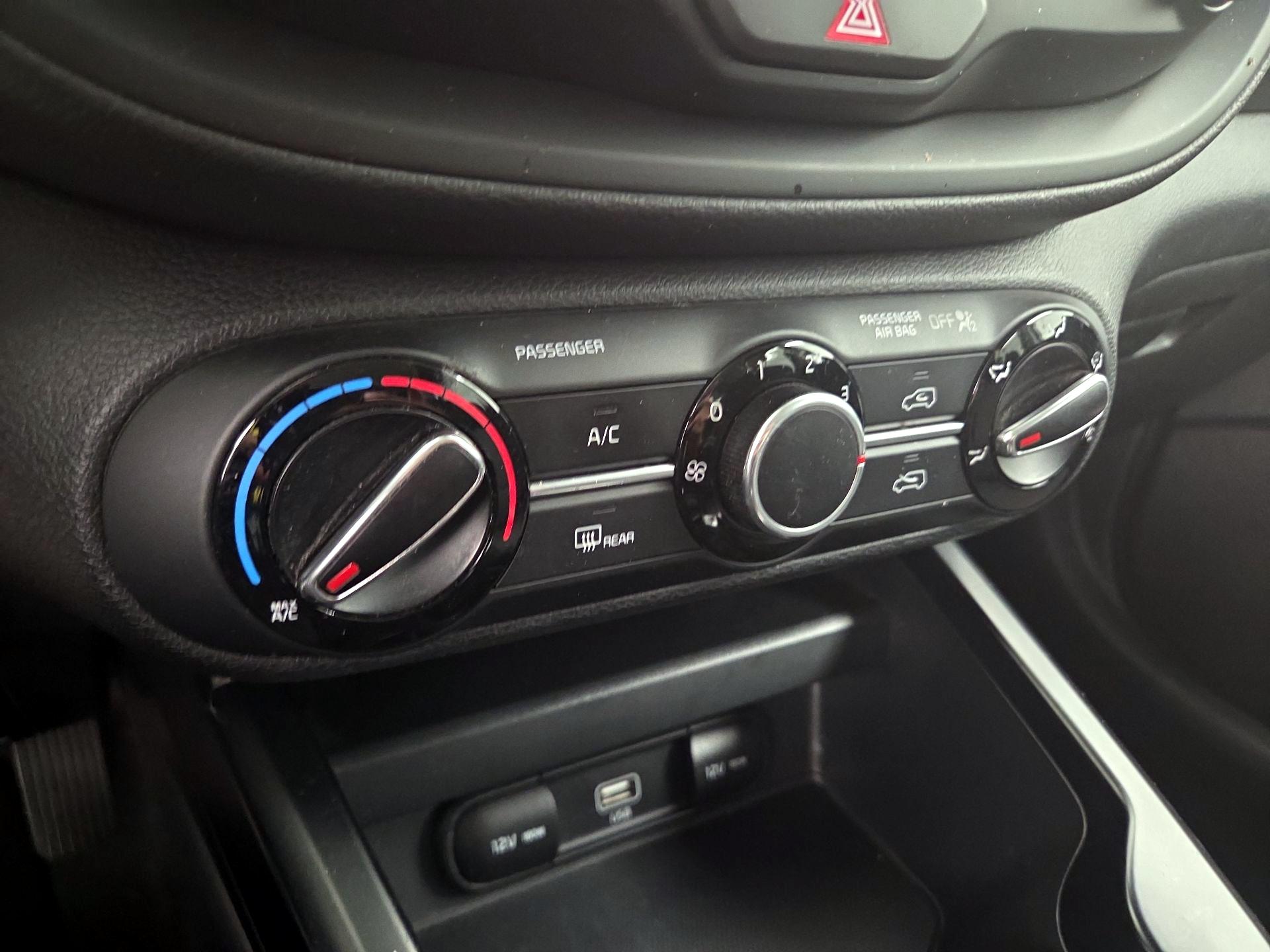 Thumbnail: 2020 Kia Soul - 16
