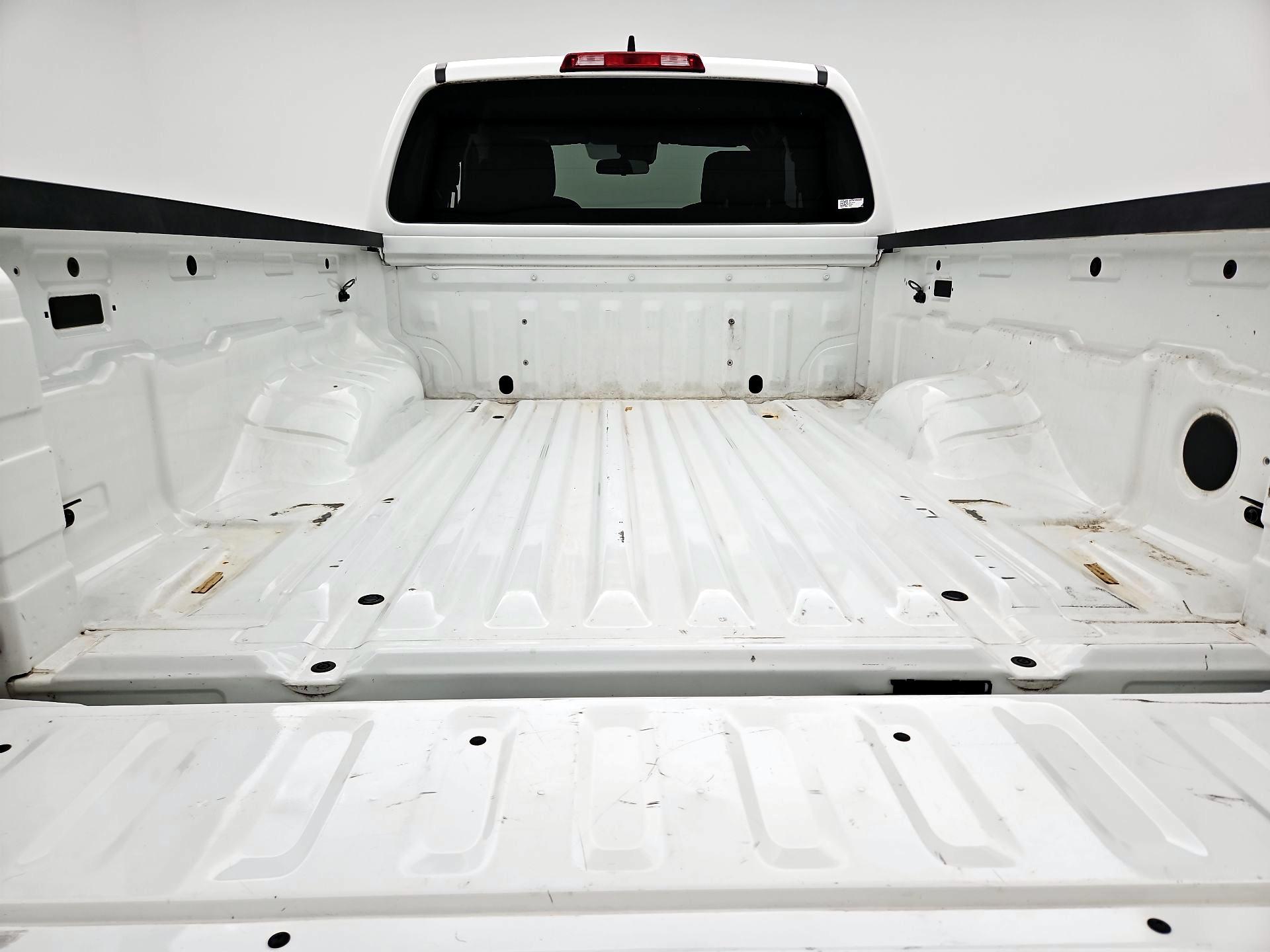 Thumbnail: 2023 Nissan Frontier - 20