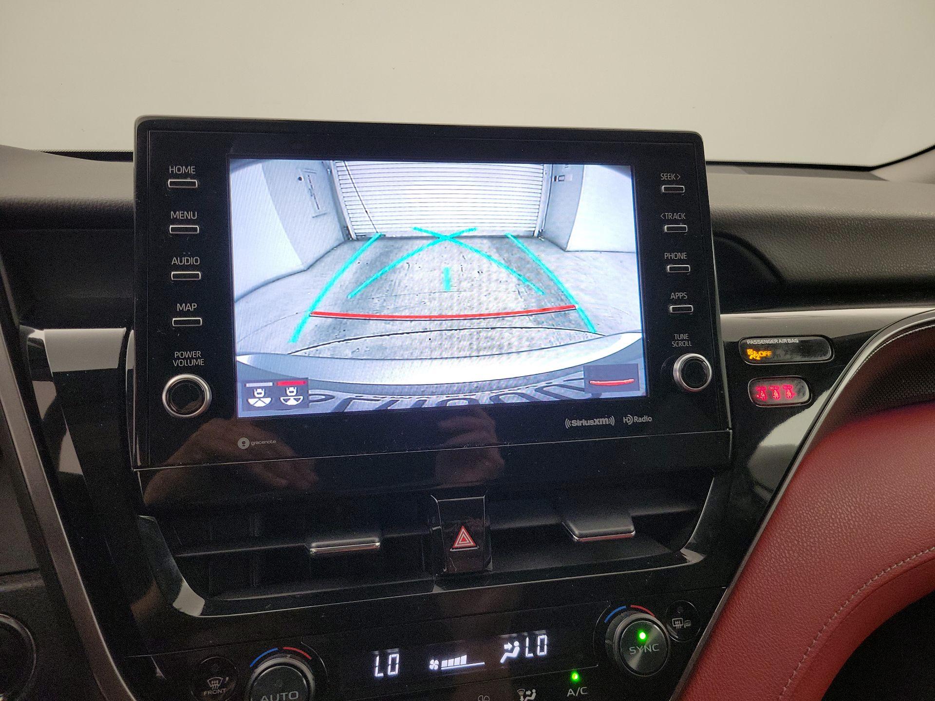Thumbnail: 2022 Toyota Camry - 14