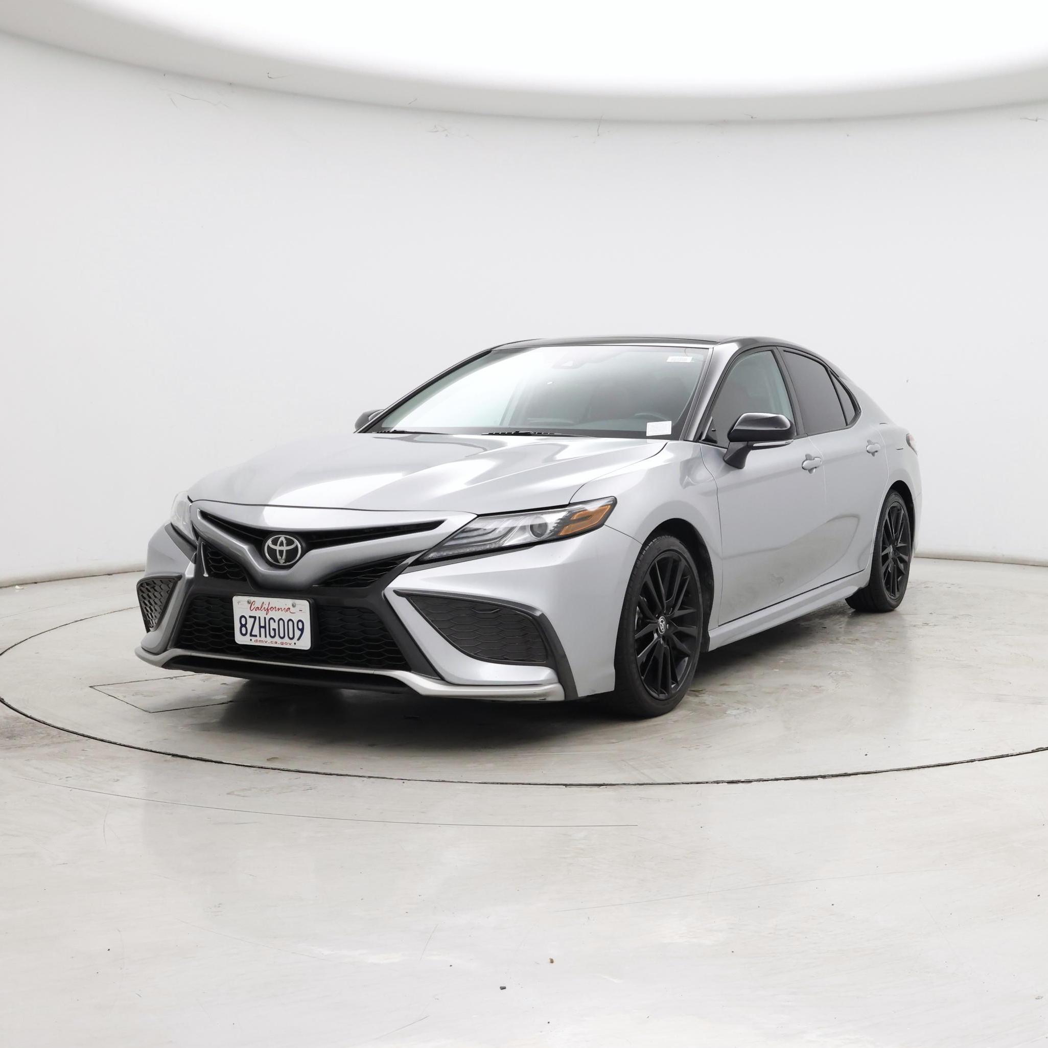 Thumbnail: 2022 Toyota Camry - 4