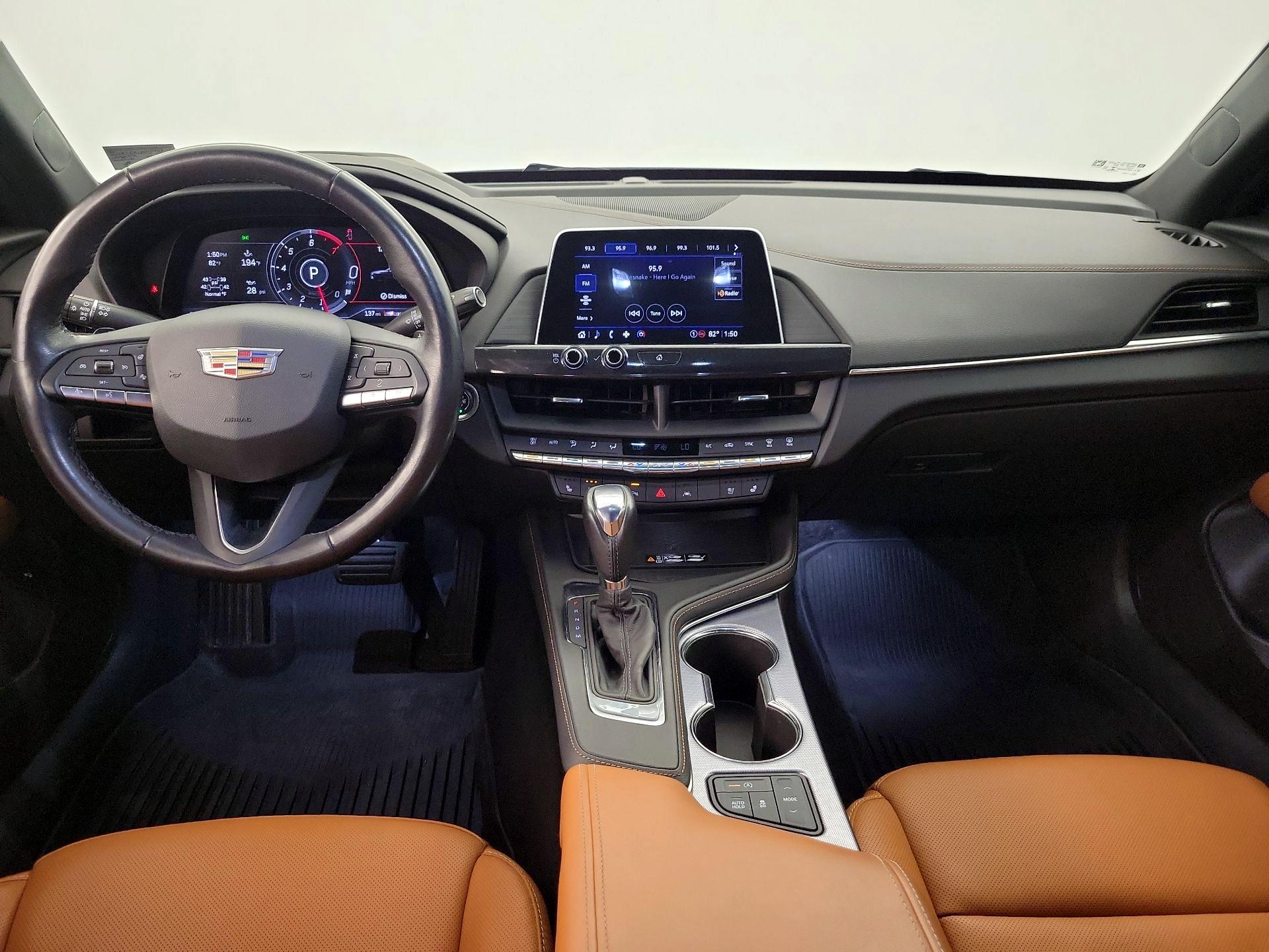 Thumbnail: 2023 Cadillac CT4 - 9