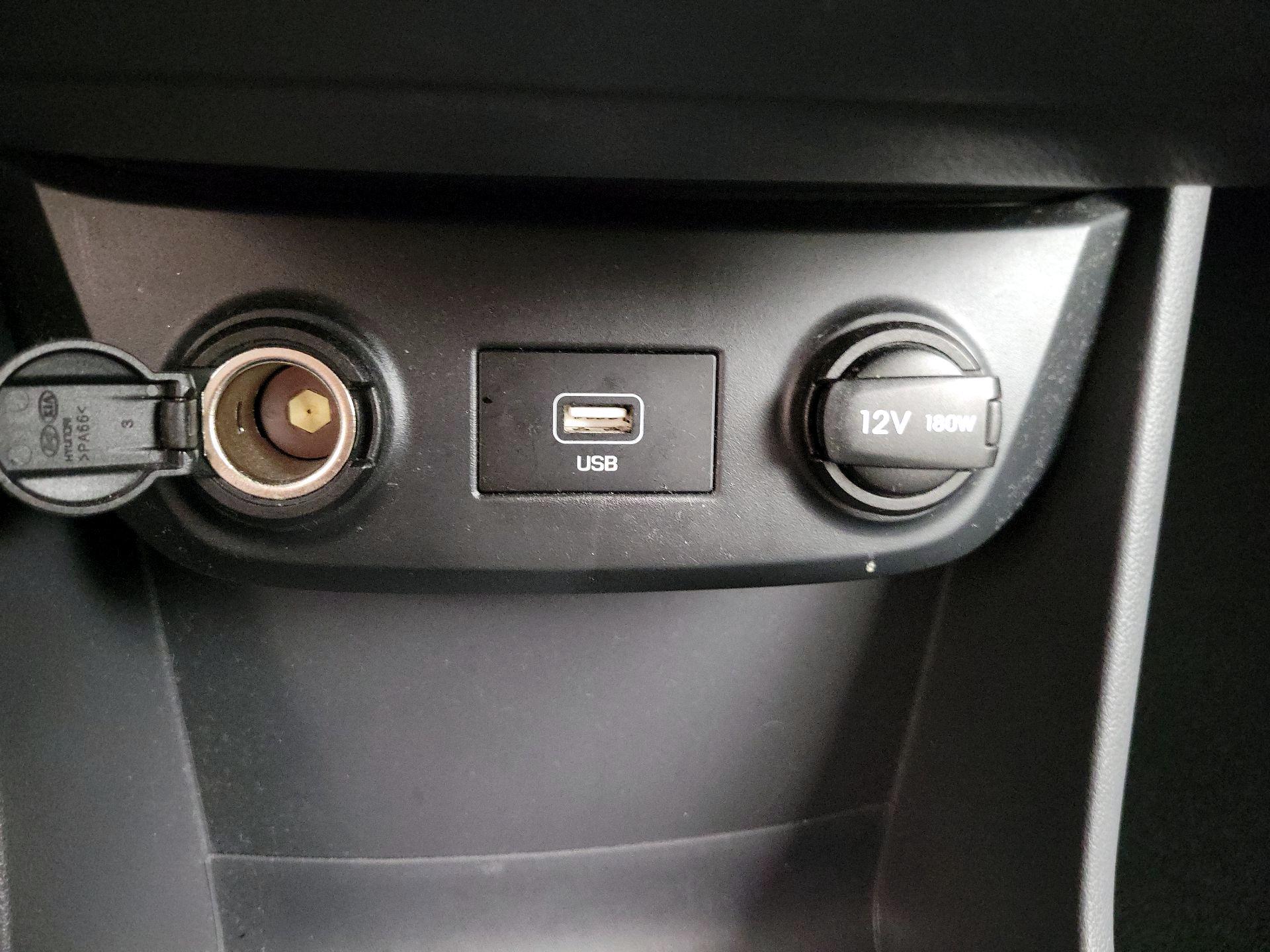 Thumbnail: 2020 Hyundai Ioniq - 18