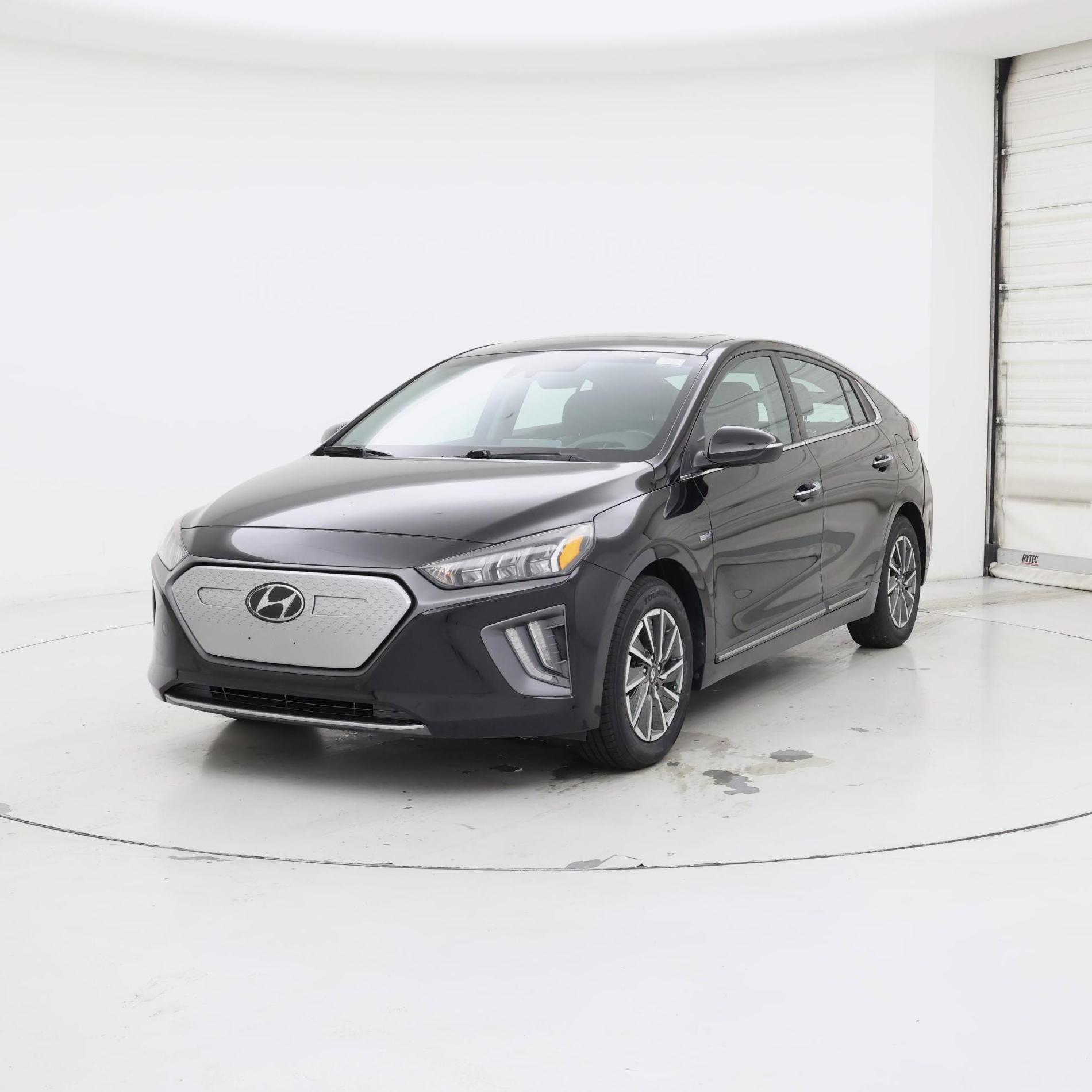 Thumbnail: 2020 Hyundai Ioniq - 4