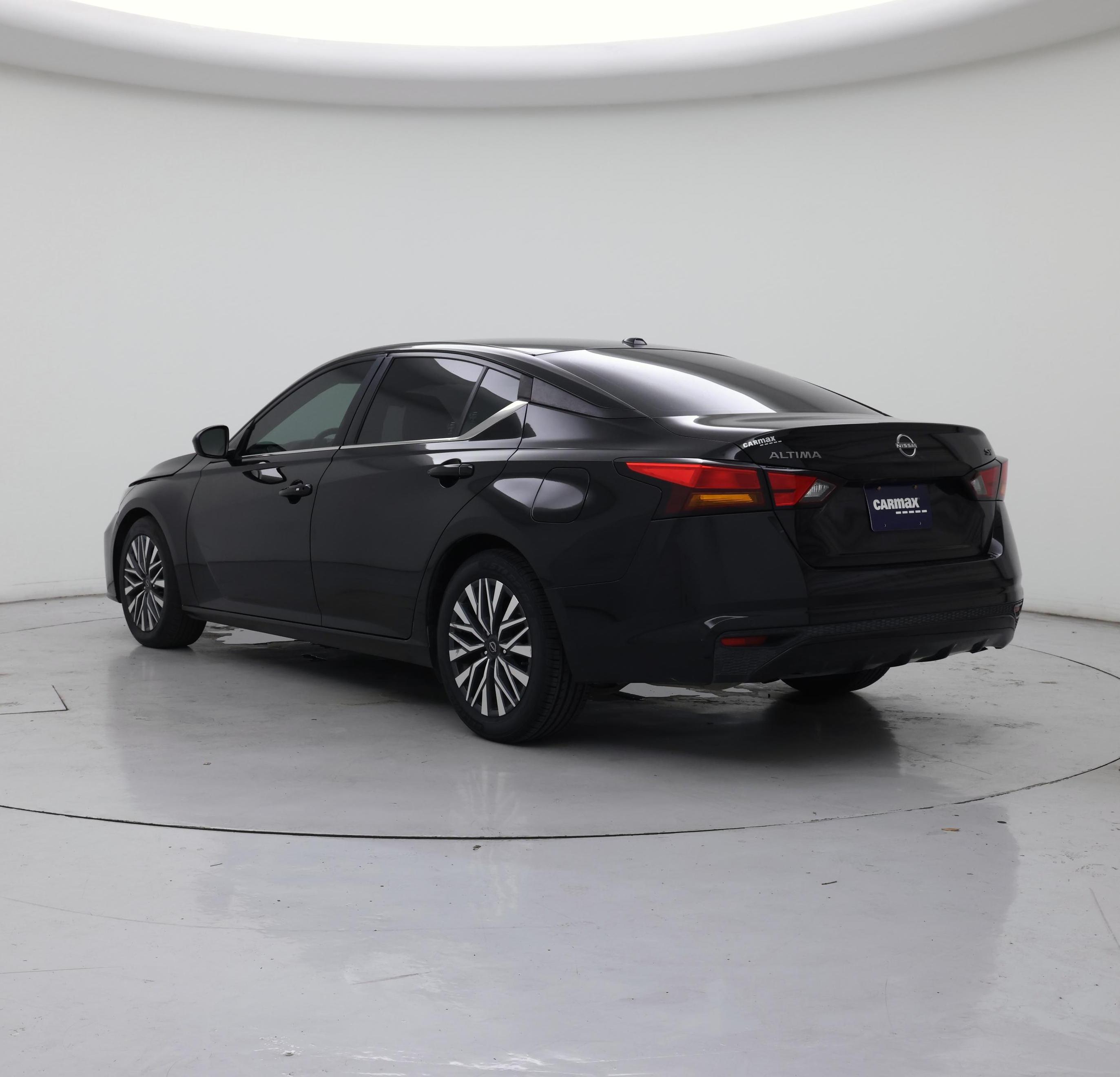 Thumbnail: 2023 Nissan Altima - 2