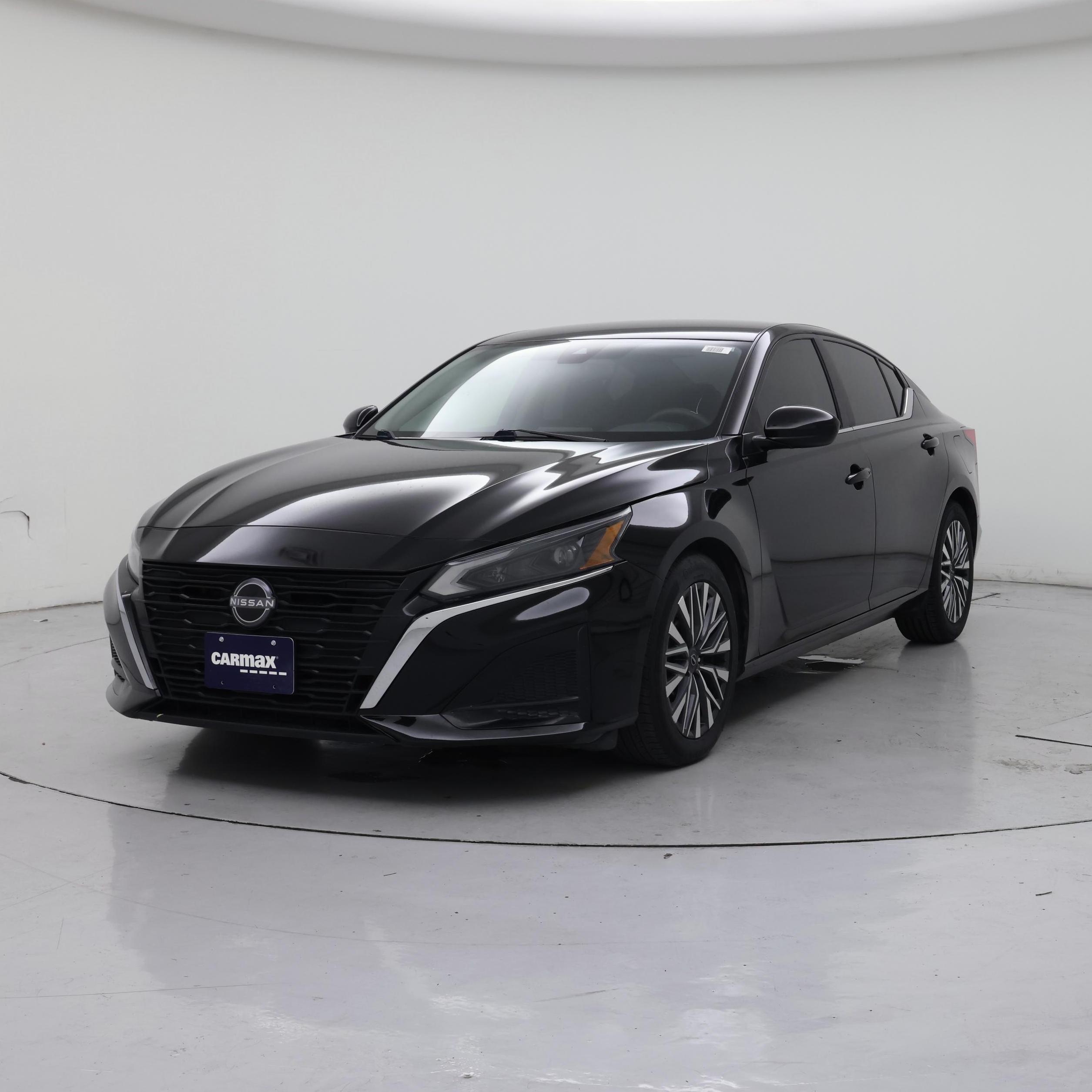 Thumbnail: 2023 Nissan Altima - 4