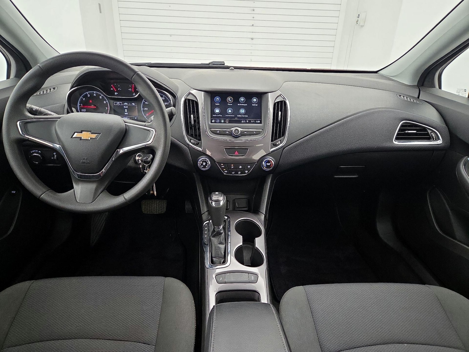 2019 Chevrolet Cruze LS - Photo 10