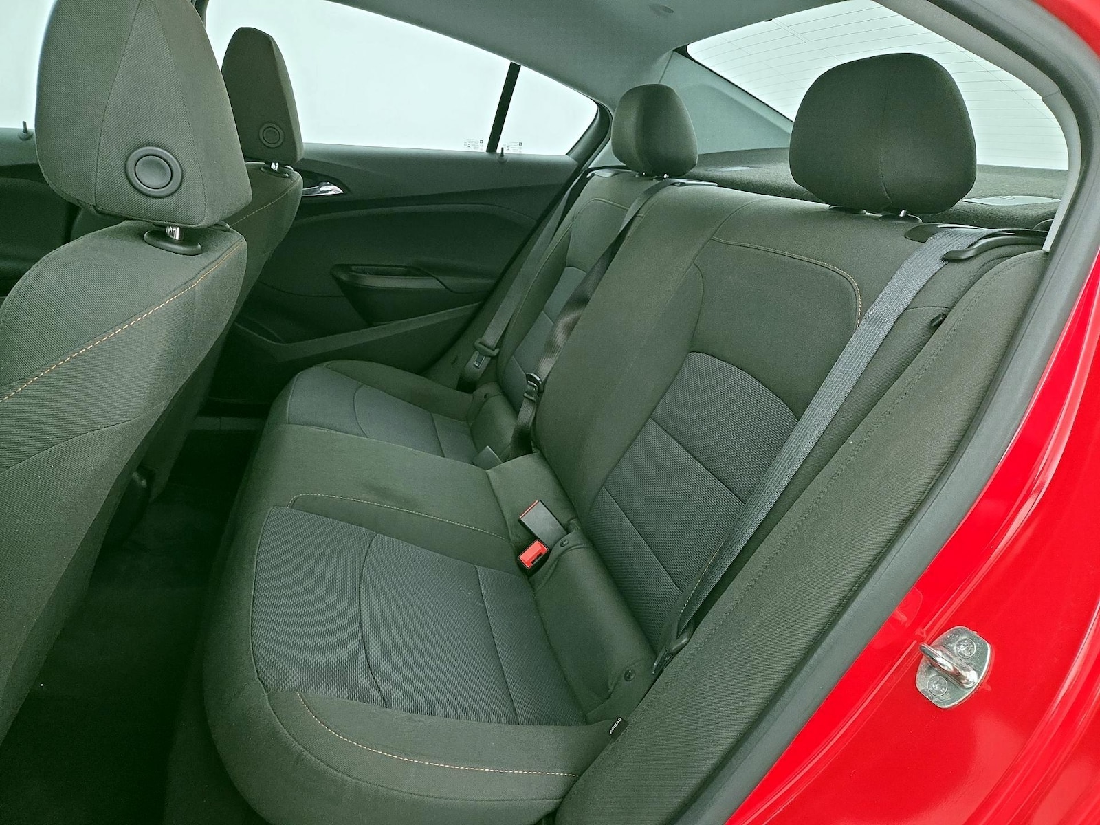 2019 Chevrolet Cruze LS - Photo 21
