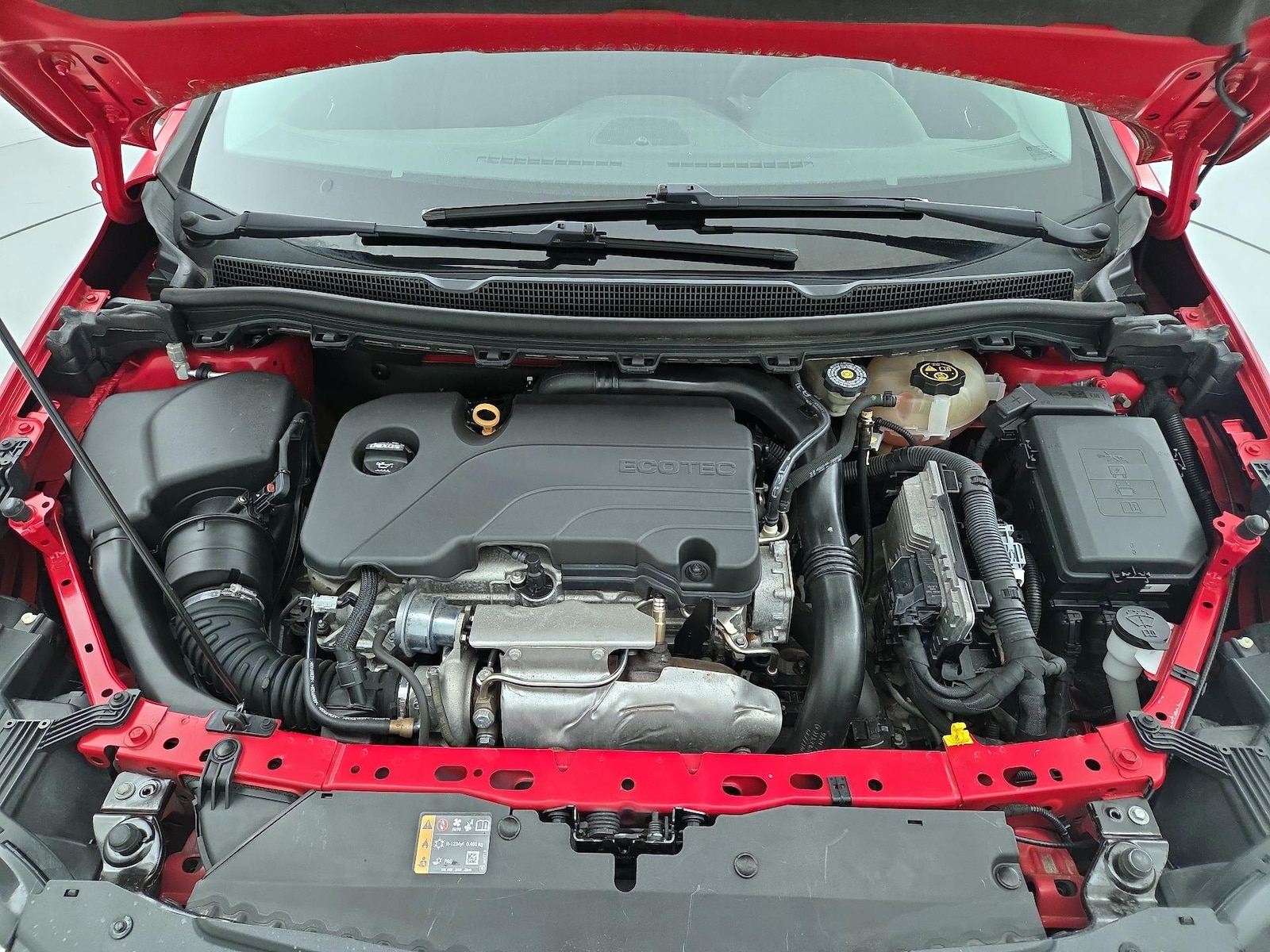 2019 Chevrolet Cruze LS - Photo 23