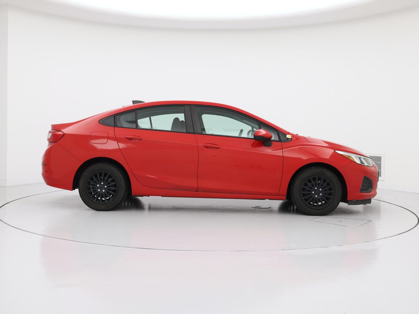 2019 Chevrolet Cruze LS - Photo 8