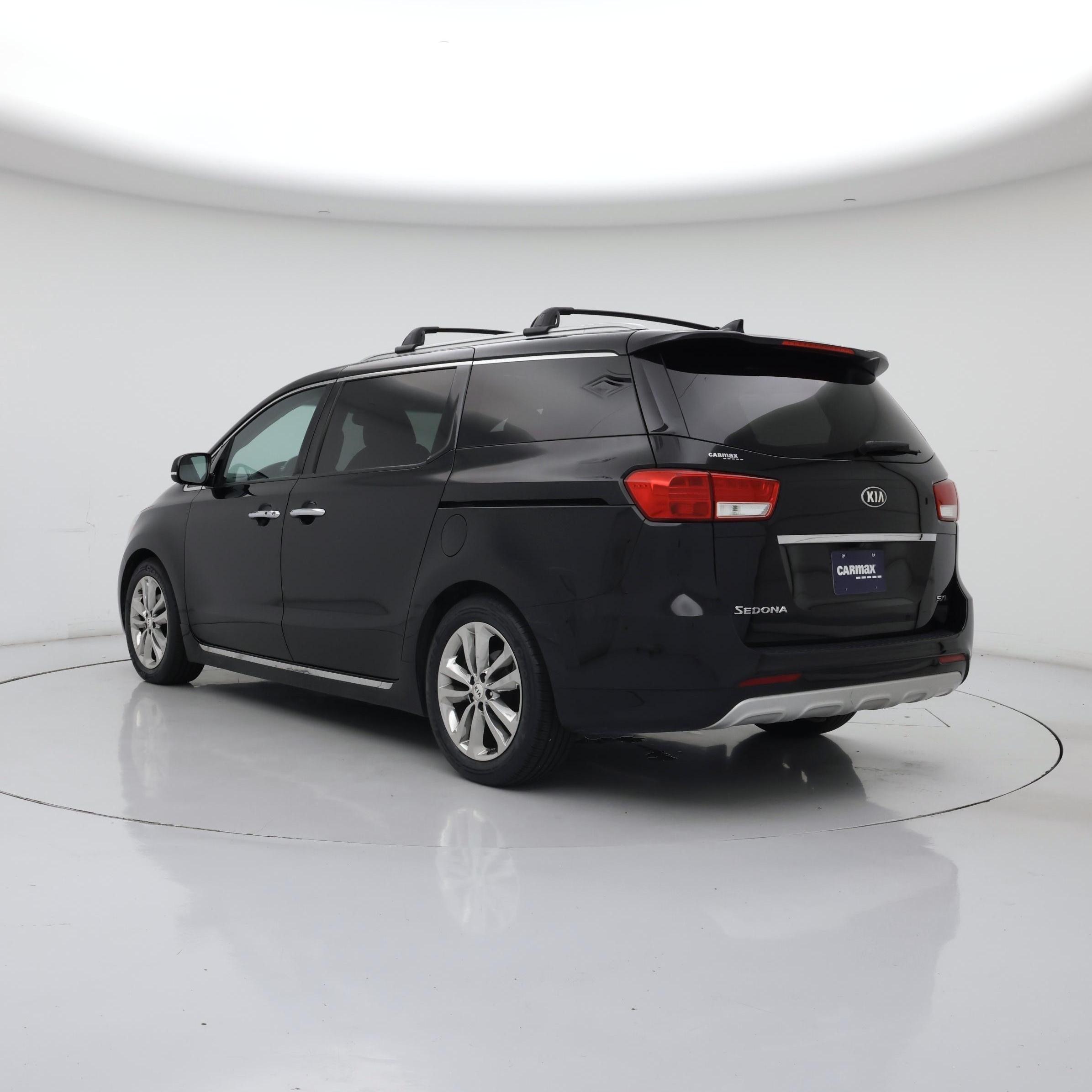 Thumbnail: 2016 Kia Sedona - 2