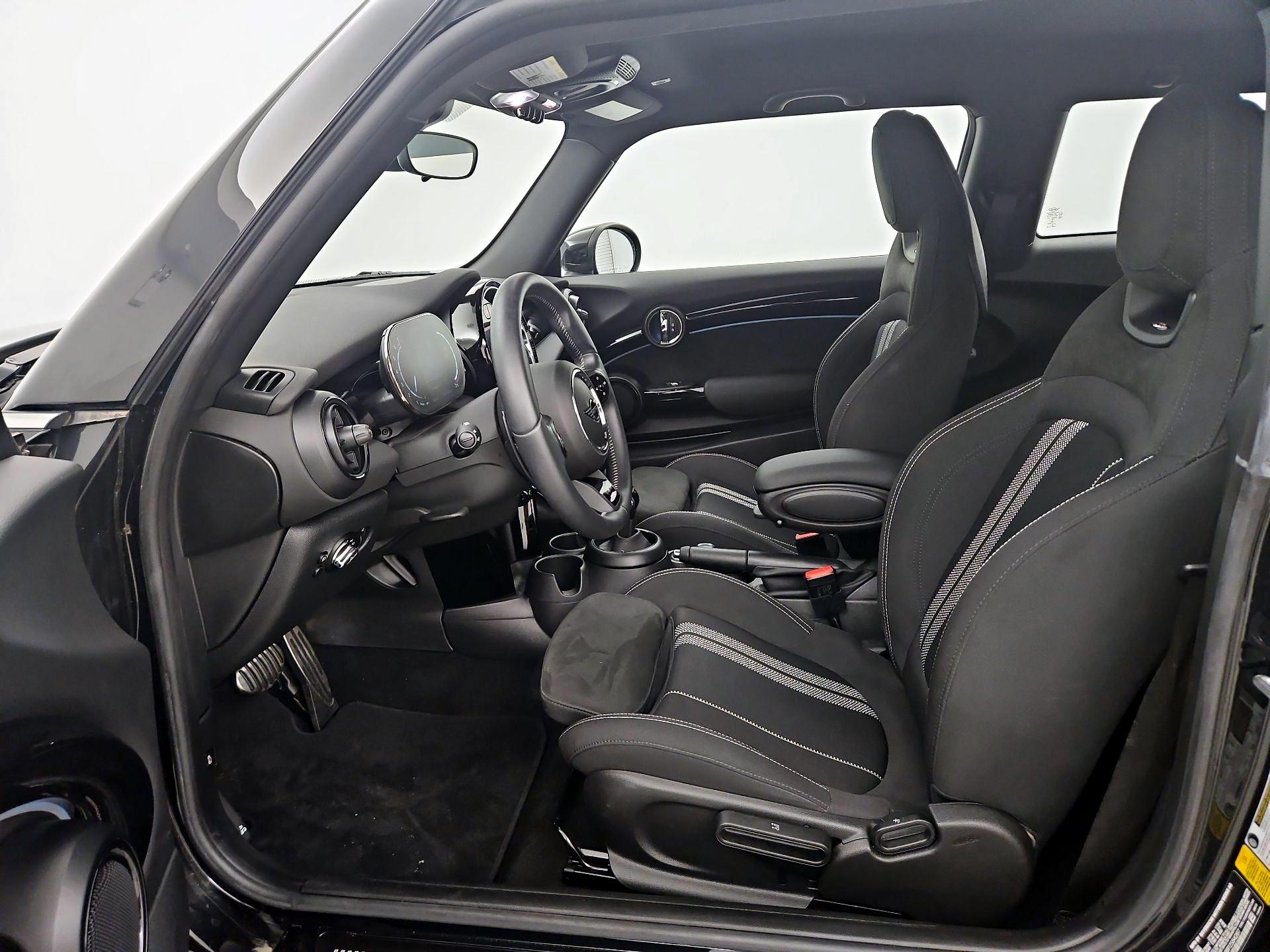 Thumbnail: 2023 MINI Cooper Hardtop - 11