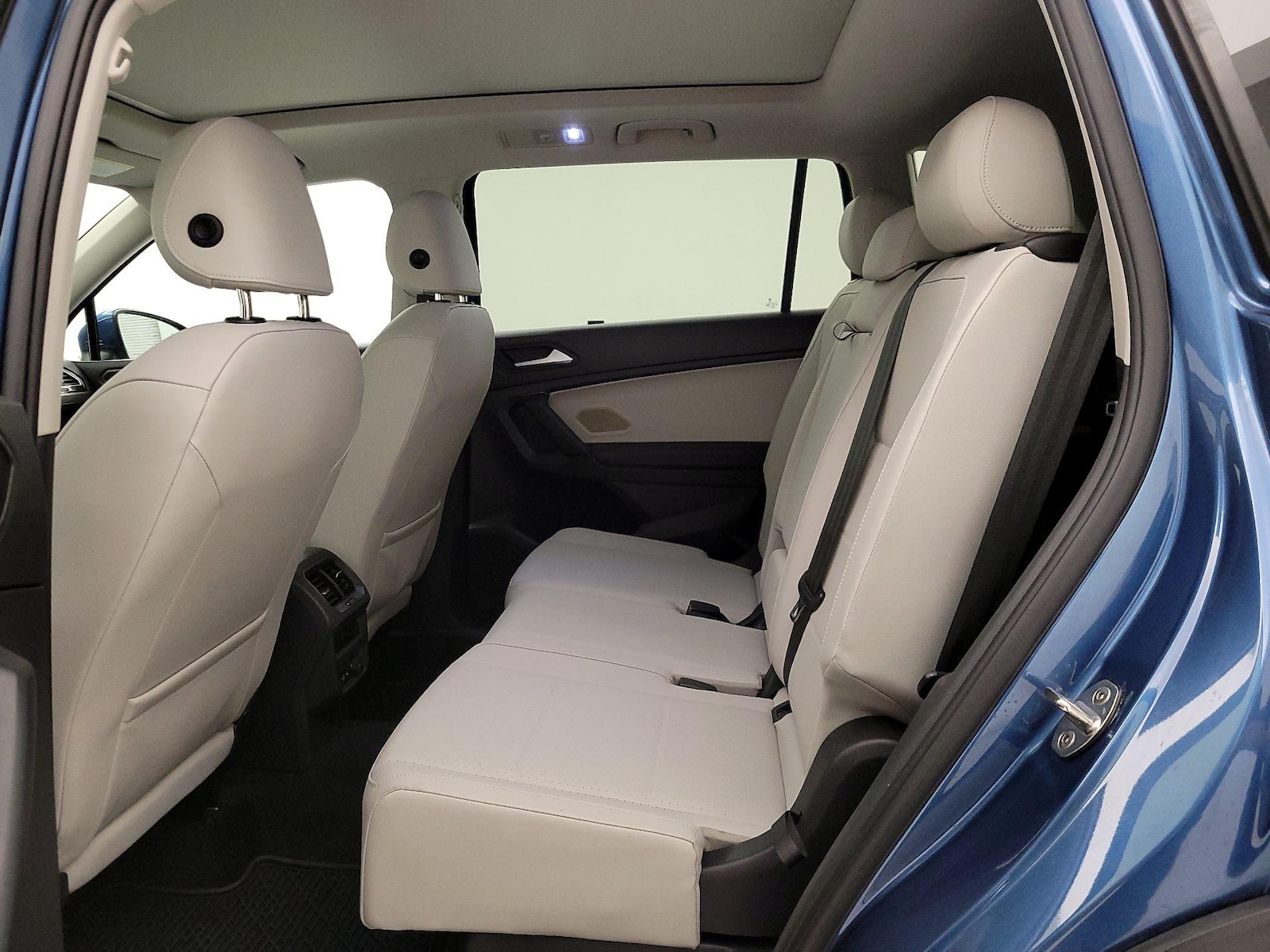 2019 Volkswagen Tiguan SE - Photo 21