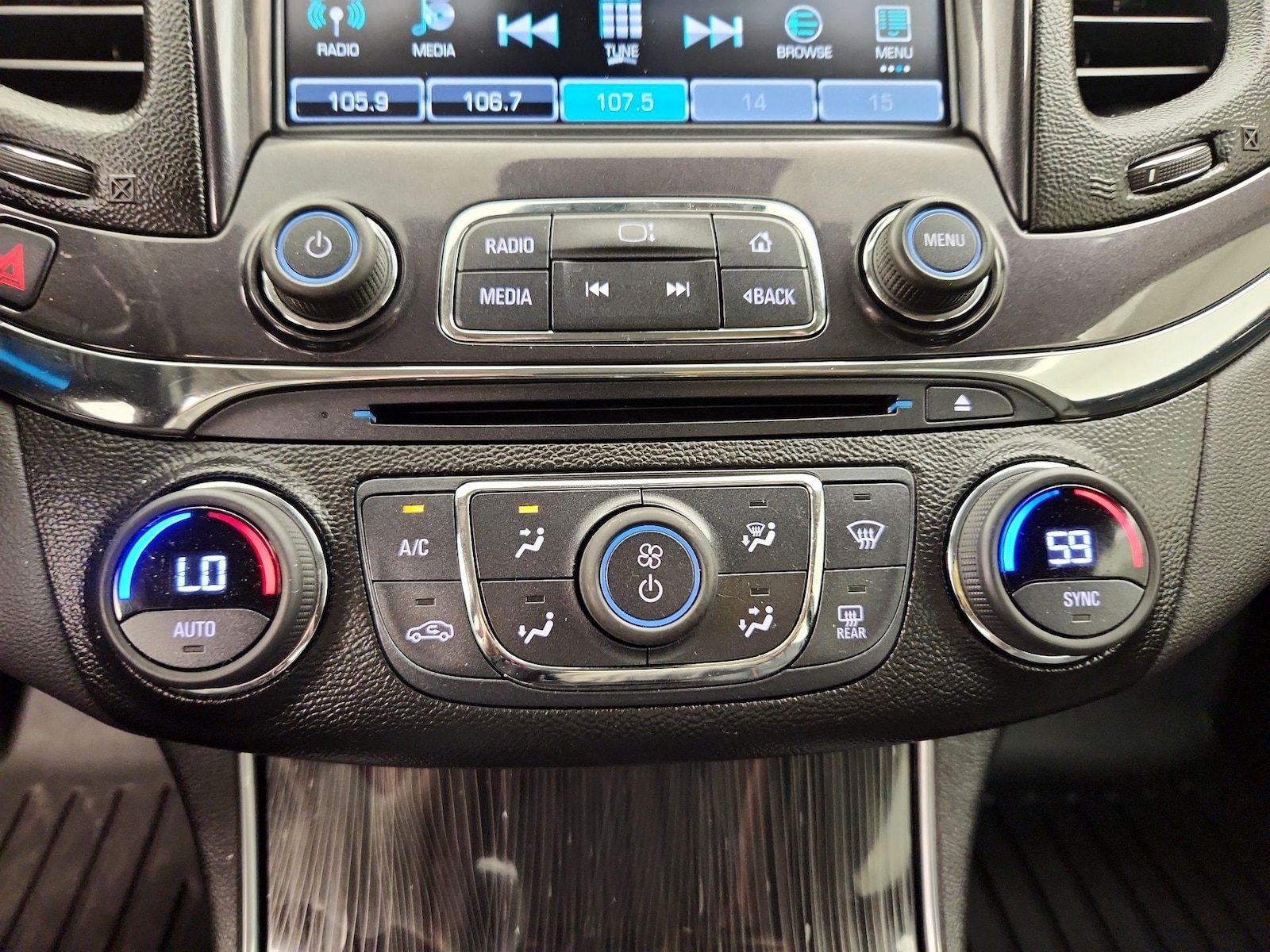 2017 Chevrolet Impala Premier - Photo 17