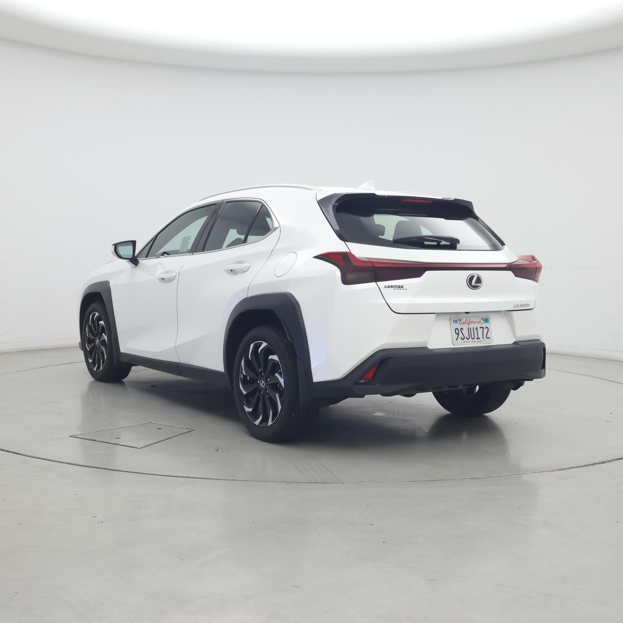 Thumbnail: 2025 Lexus UX - 2