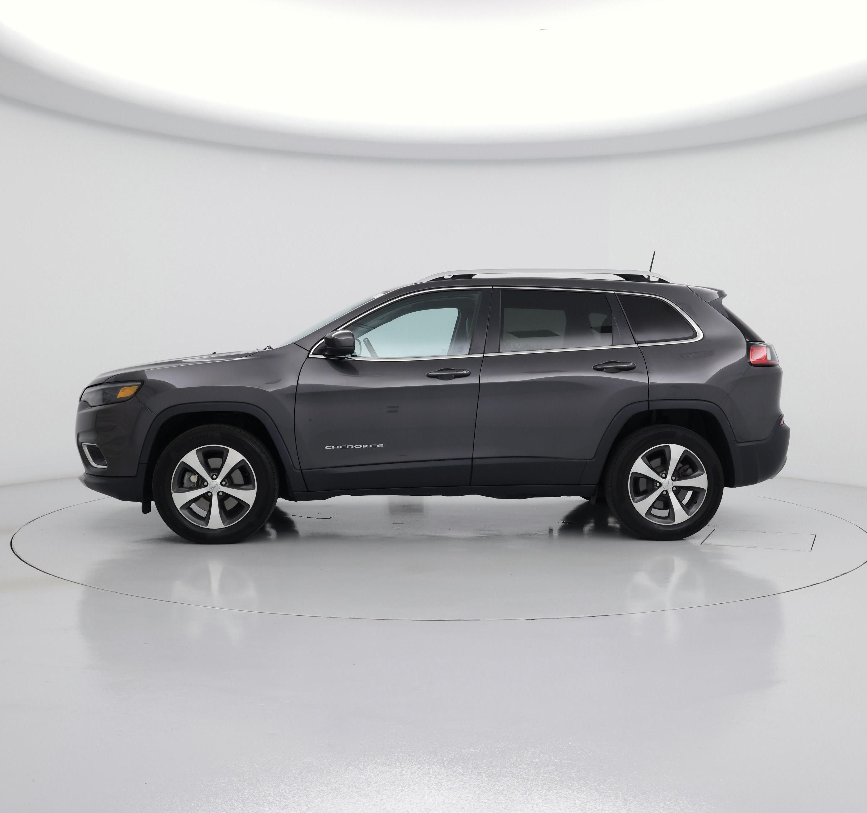 Thumbnail: 2020 Jeep Cherokee - 3