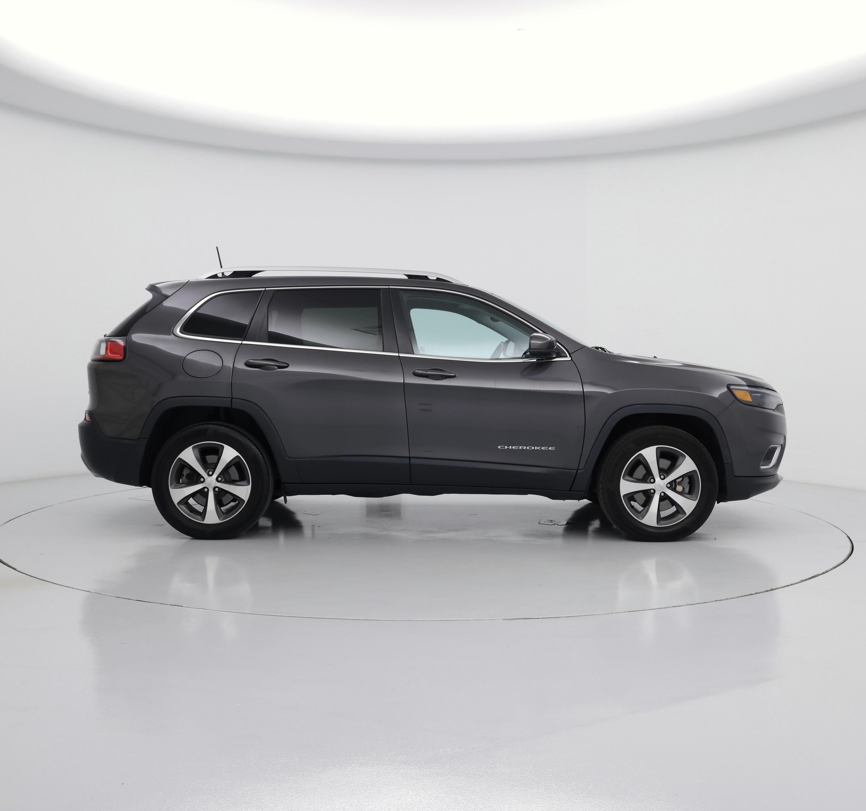 Thumbnail: 2020 Jeep Cherokee - 7