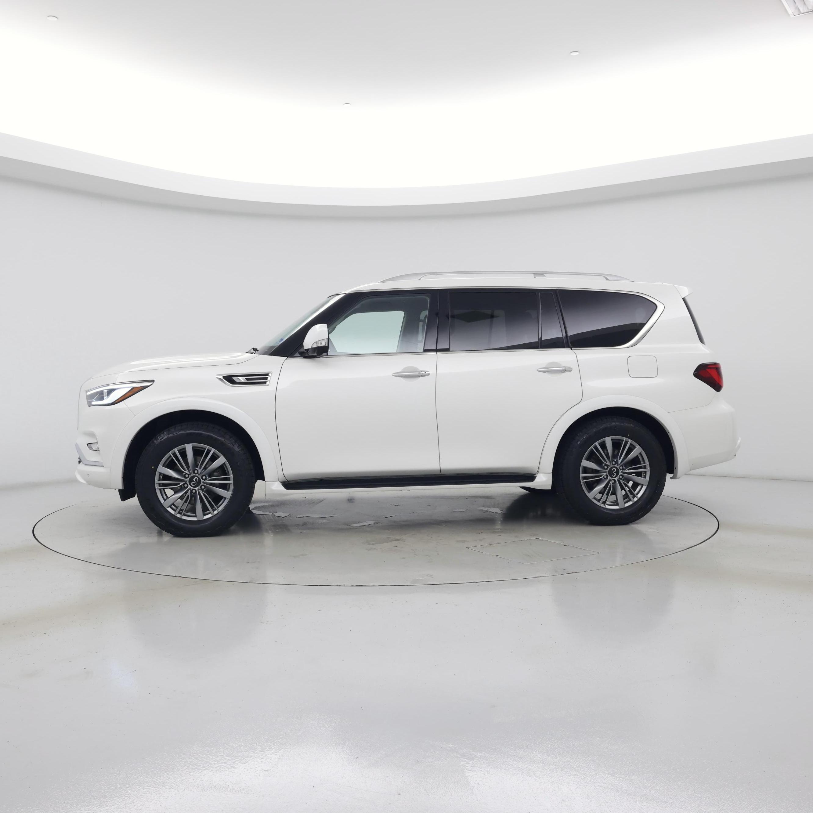 Thumbnail: 2021 INFINITI QX80 - 3
