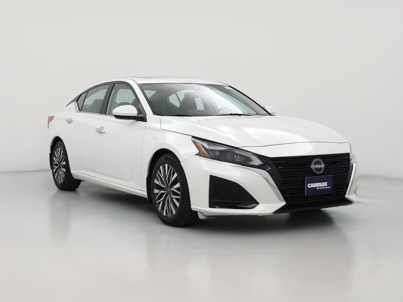 2023 Nissan Altima SV