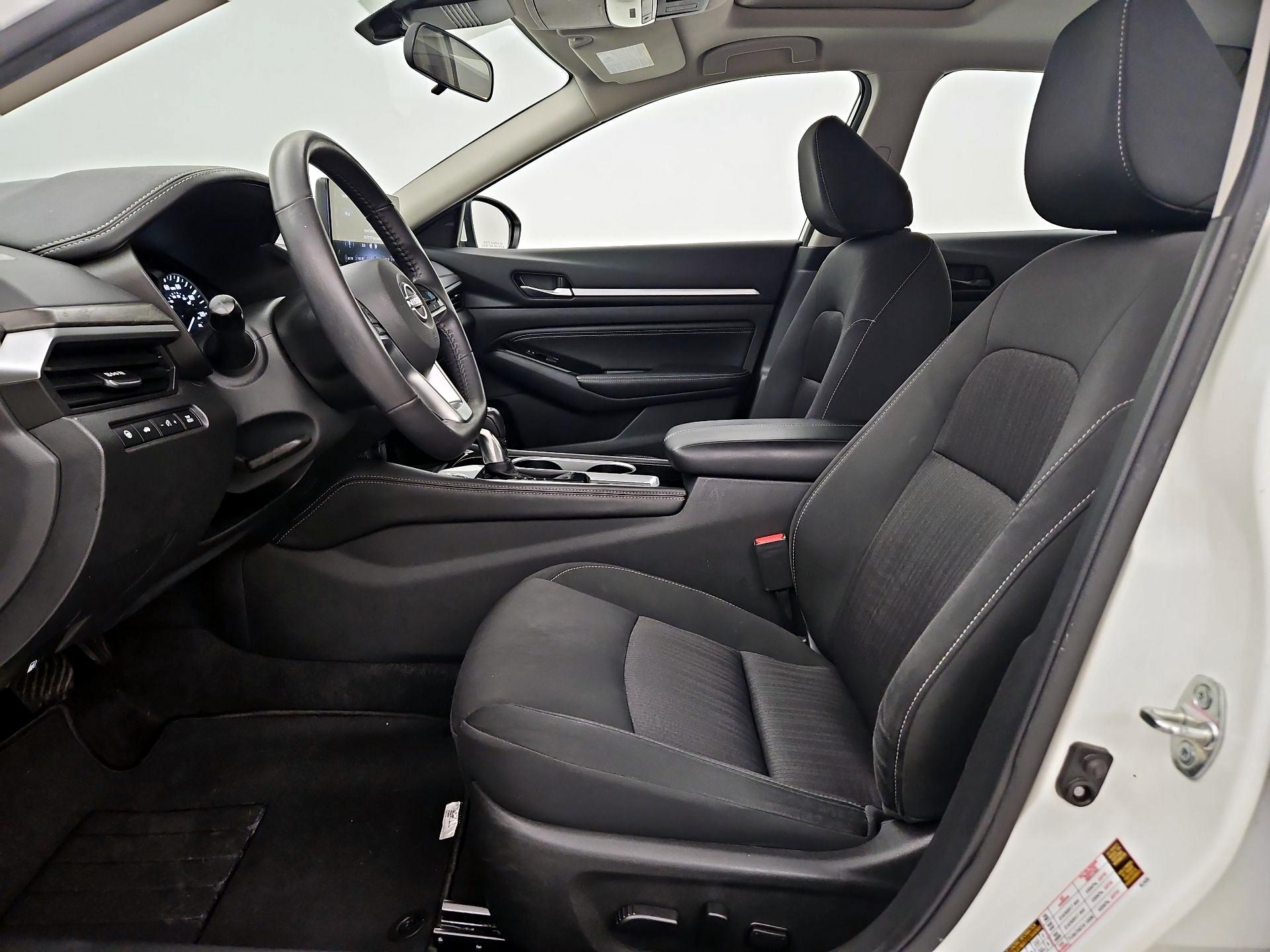 Thumbnail: 2023 Nissan Altima - 11