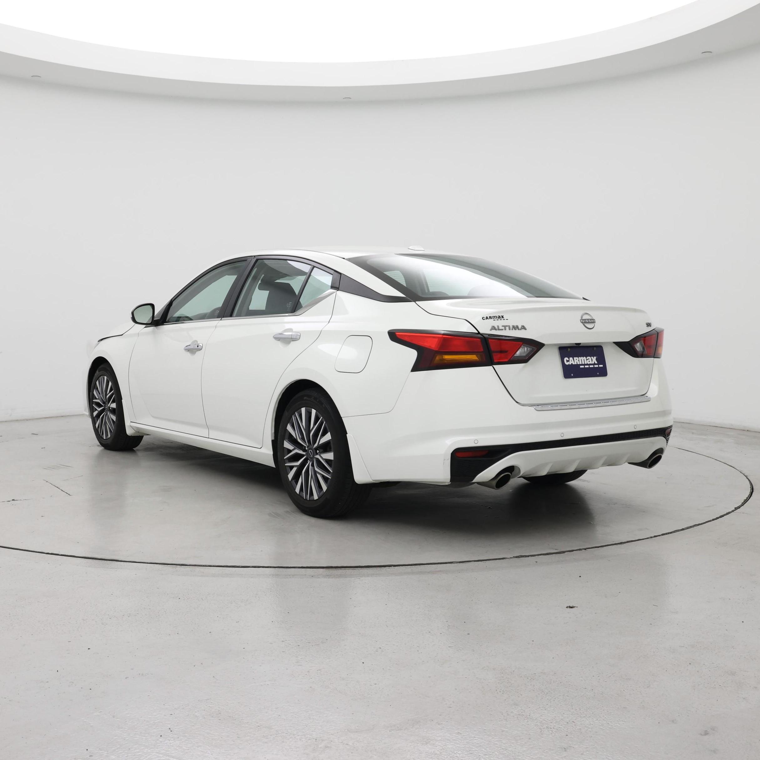 Thumbnail: 2023 Nissan Altima - 2