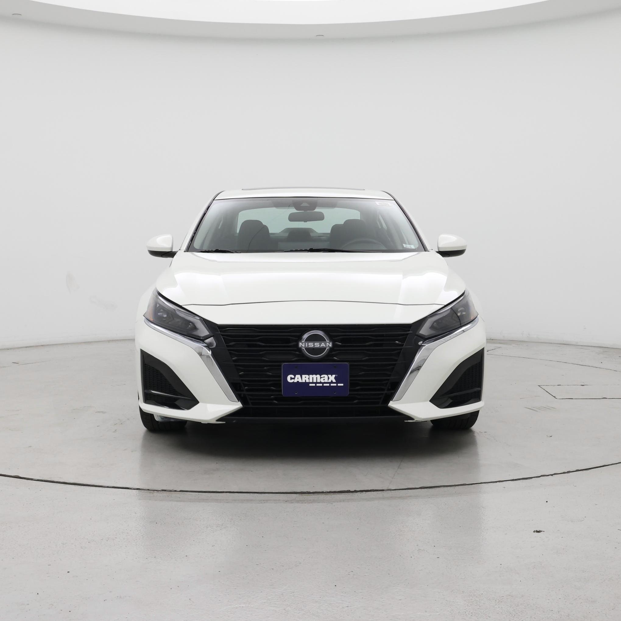 Thumbnail: 2023 Nissan Altima - 5