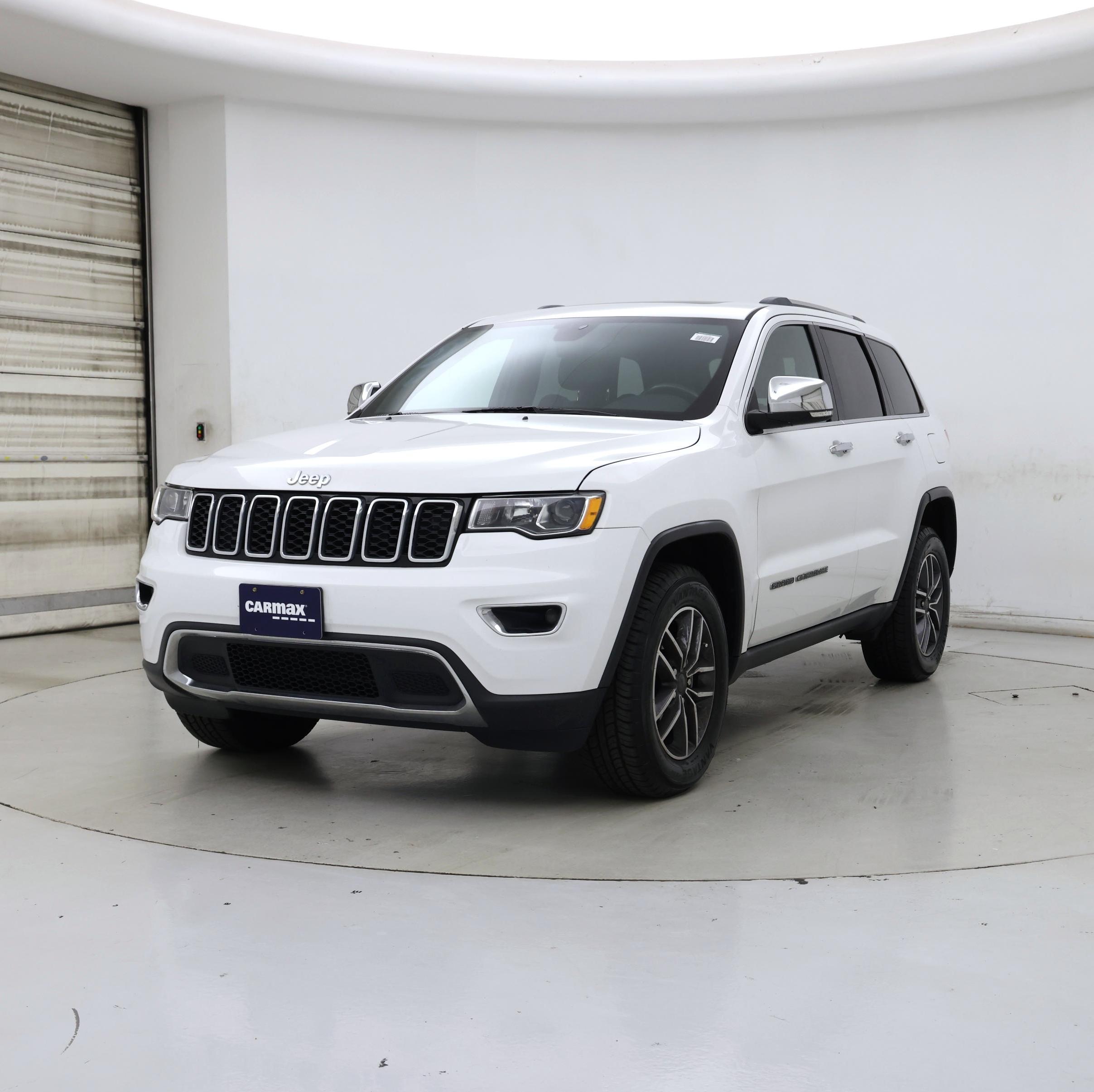Thumbnail: 2019 Jeep Grand Cherokee - 4
