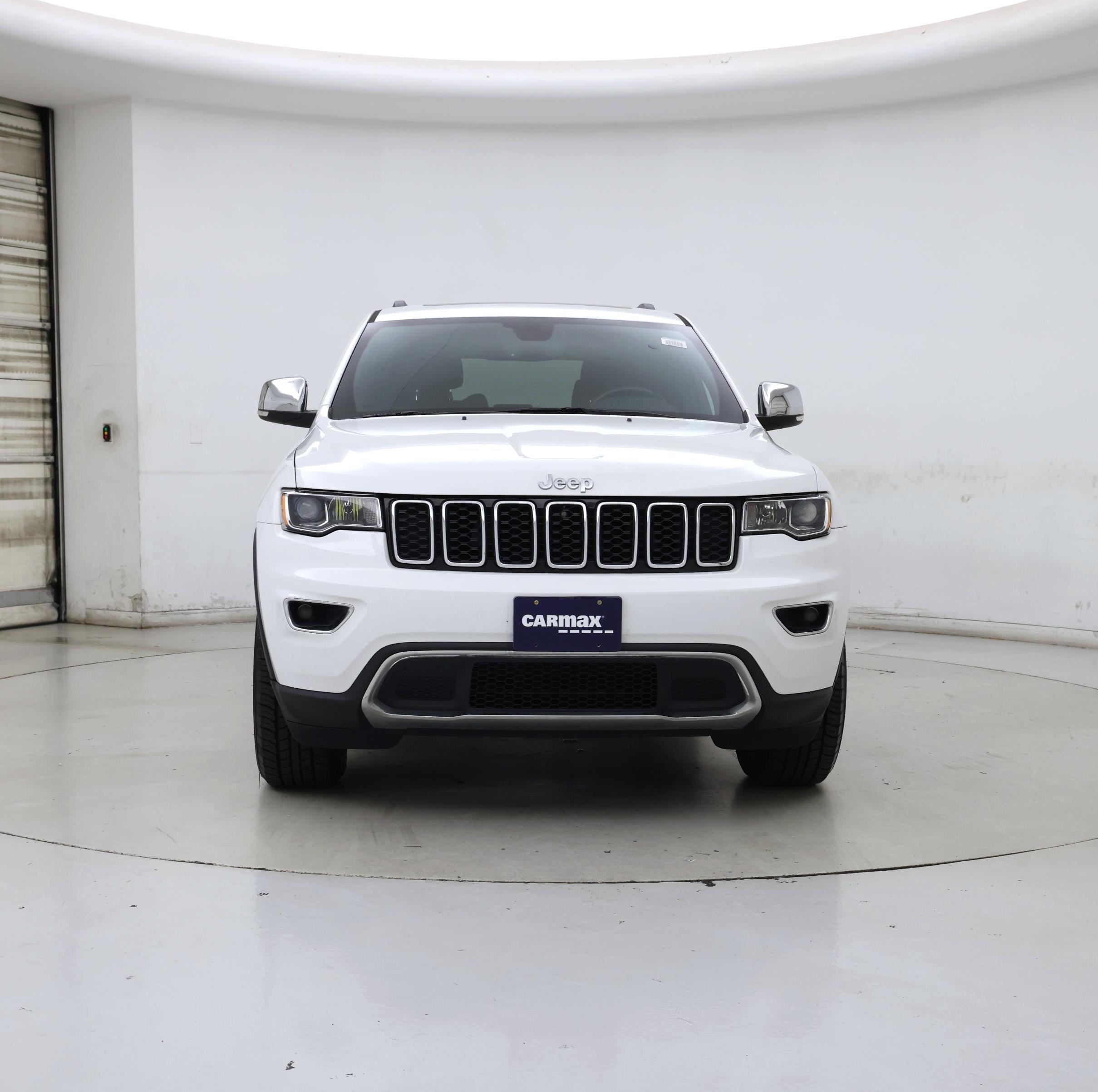 Thumbnail: 2019 Jeep Grand Cherokee - 5