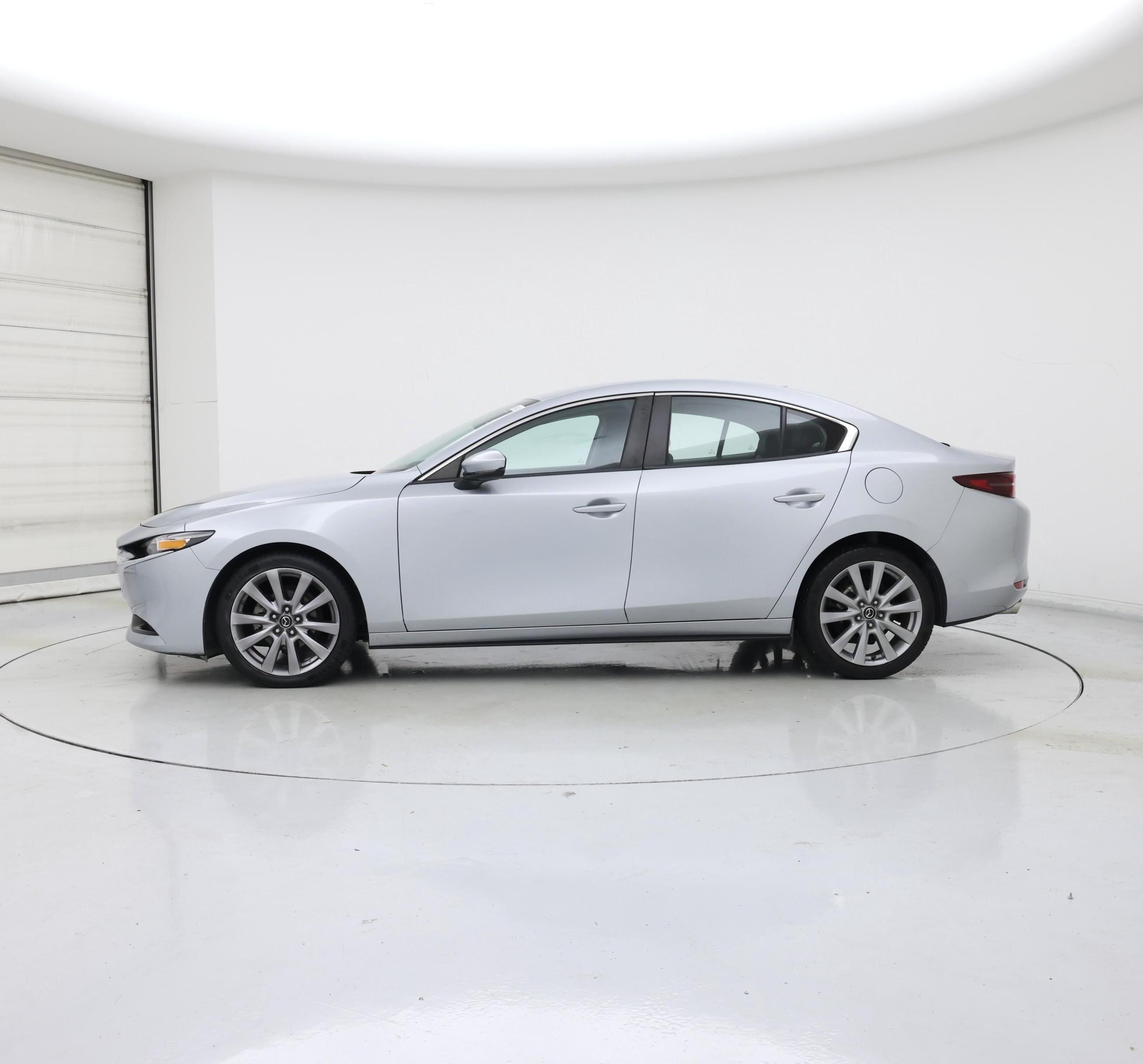Thumbnail: 2020 Mazda Mazda3 - 3