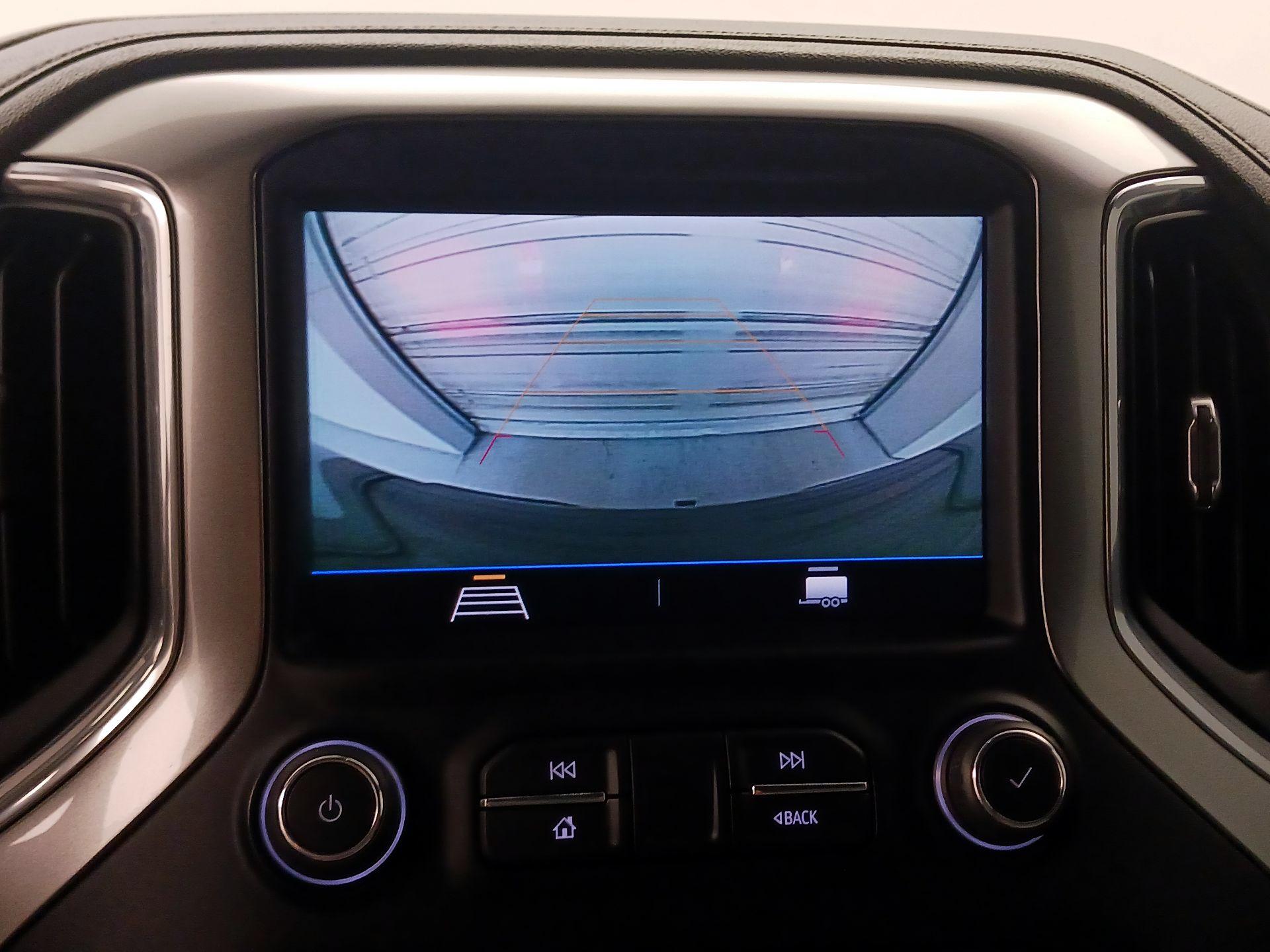 Thumbnail: 2021 Chevrolet Silverado 1500 - 14
