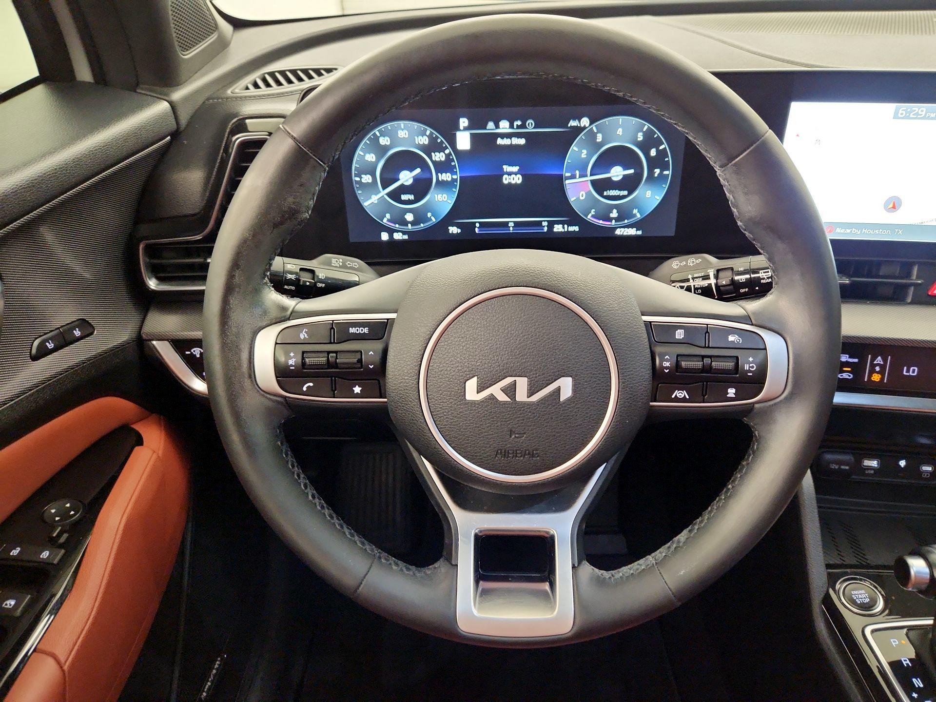 Thumbnail: 2023 Kia Sportage - 10