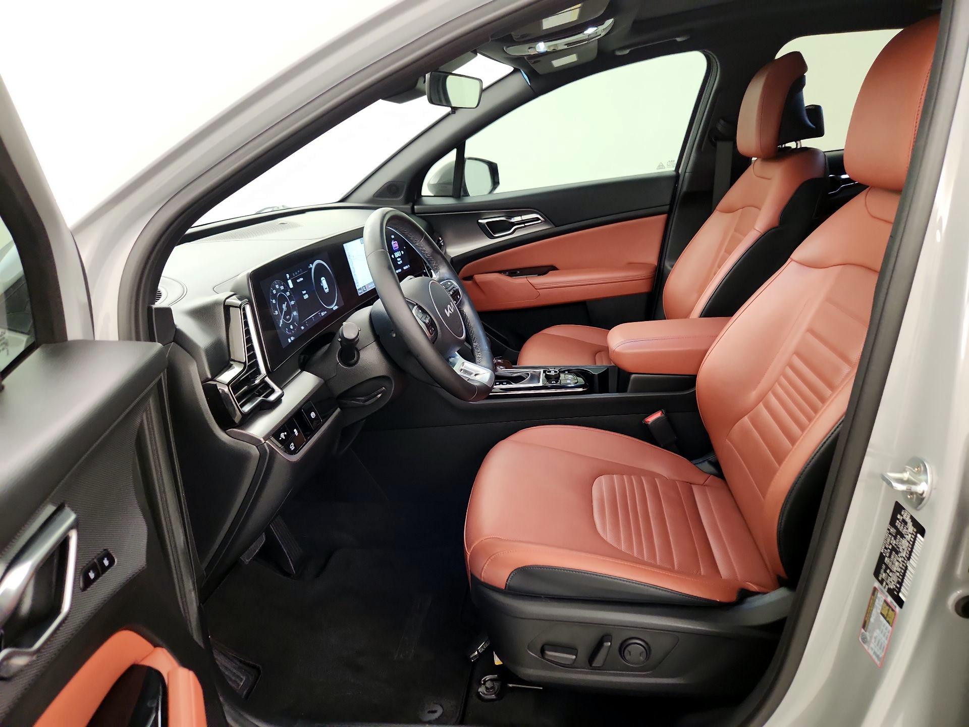 Thumbnail: 2023 Kia Sportage - 11