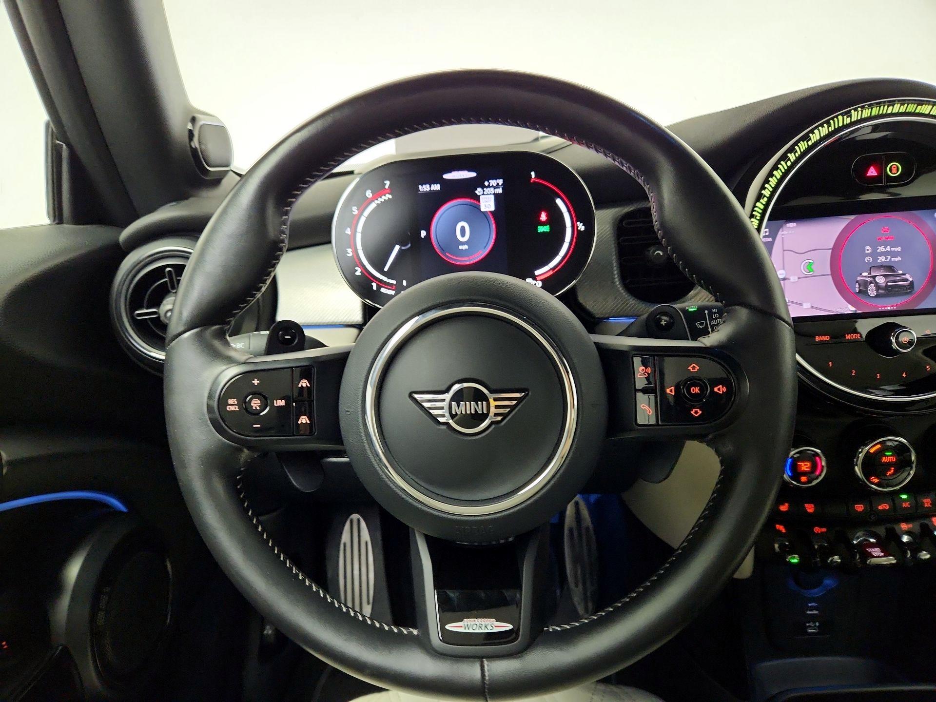 Thumbnail: 2022 MINI Cooper - 10