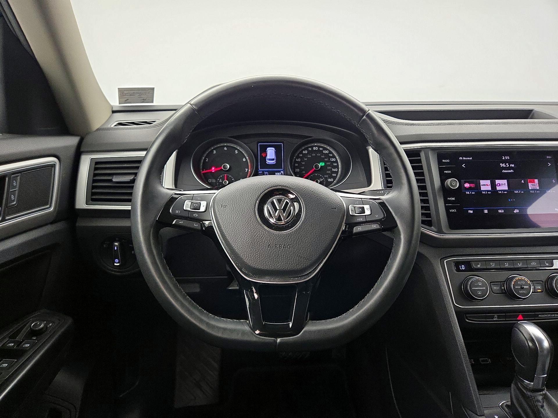 Thumbnail: 2019 Volkswagen Atlas - 10