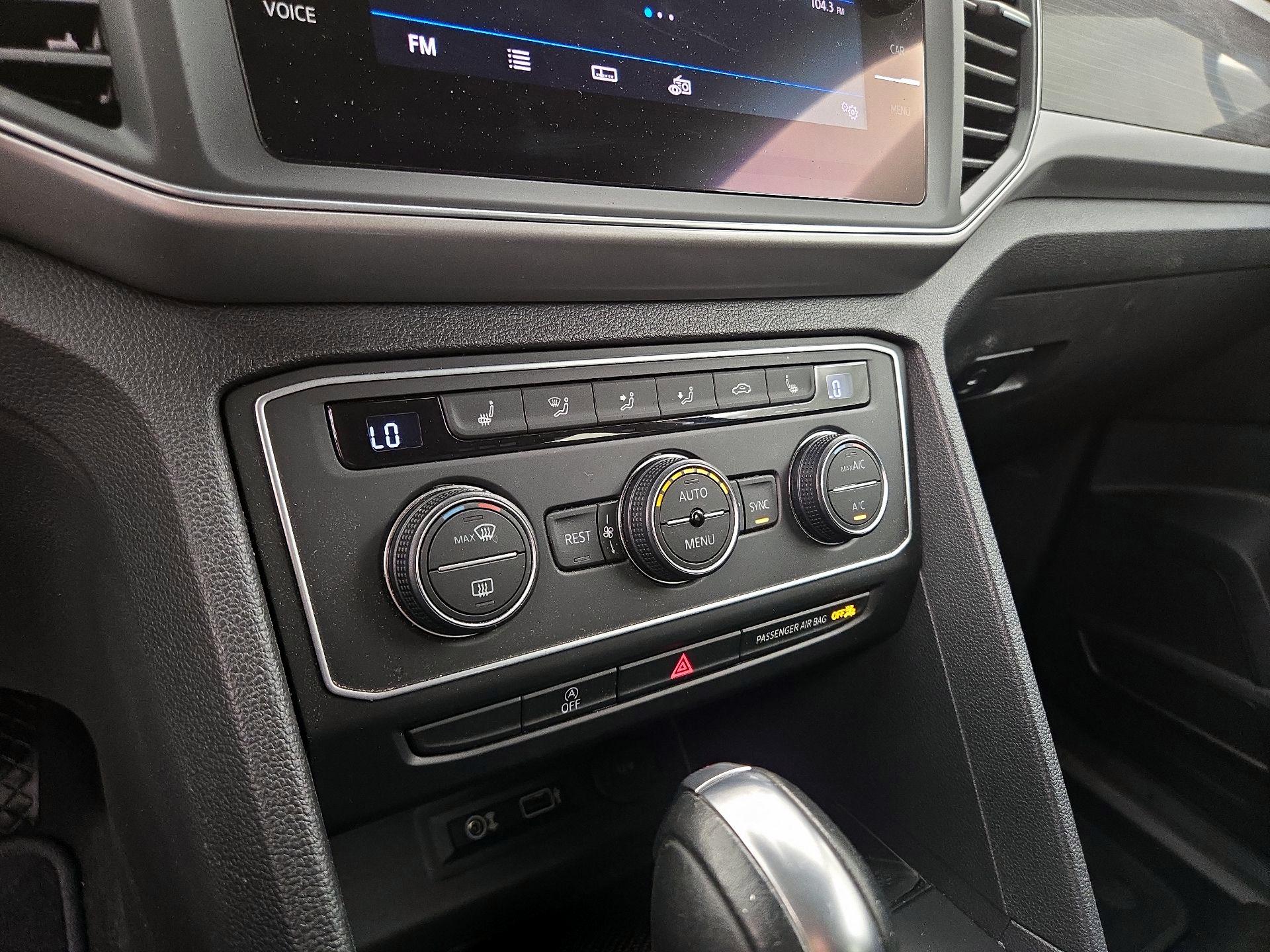 Thumbnail: 2019 Volkswagen Atlas - 16