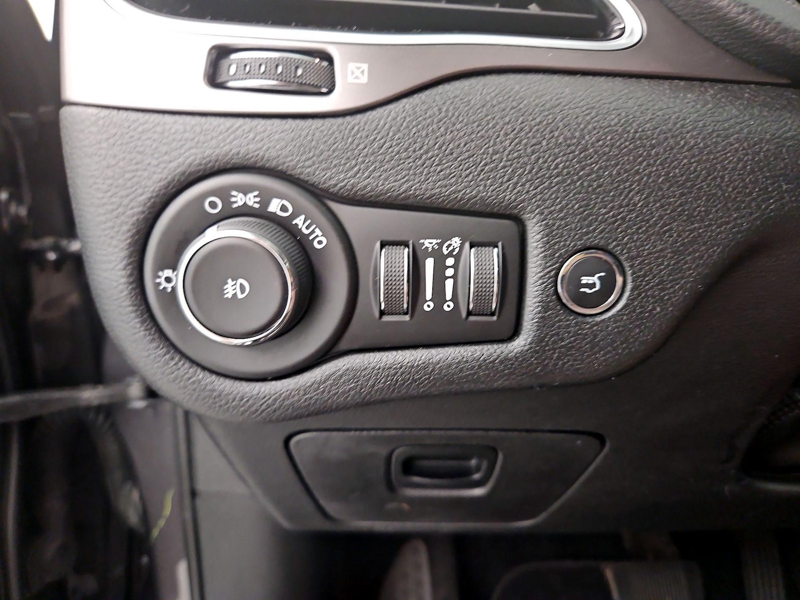 2019 Jeep Cherokee Limited - Photo 14