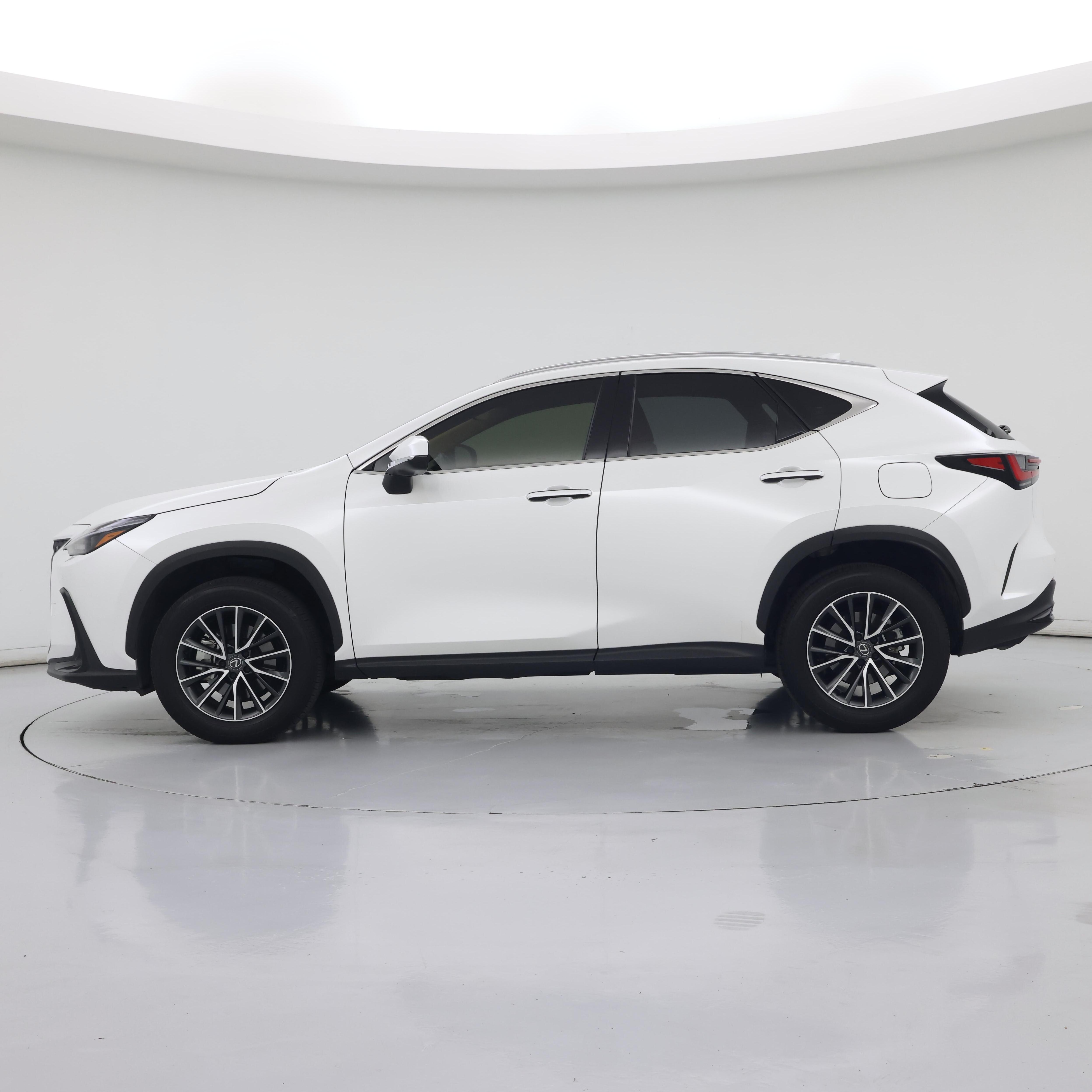 Thumbnail: 2024 Lexus NX - 3